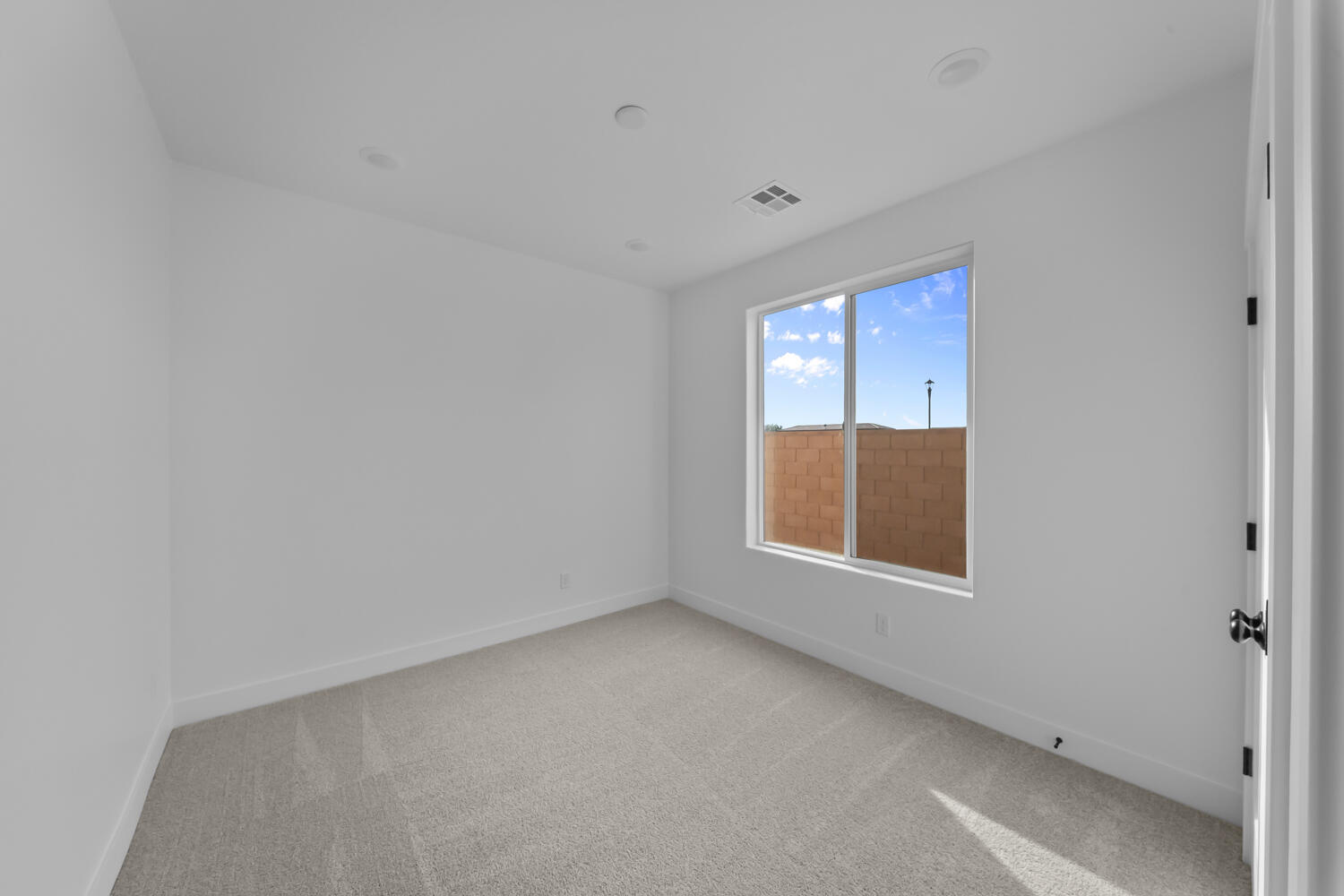 DIXIE HEIGHTS - Residential