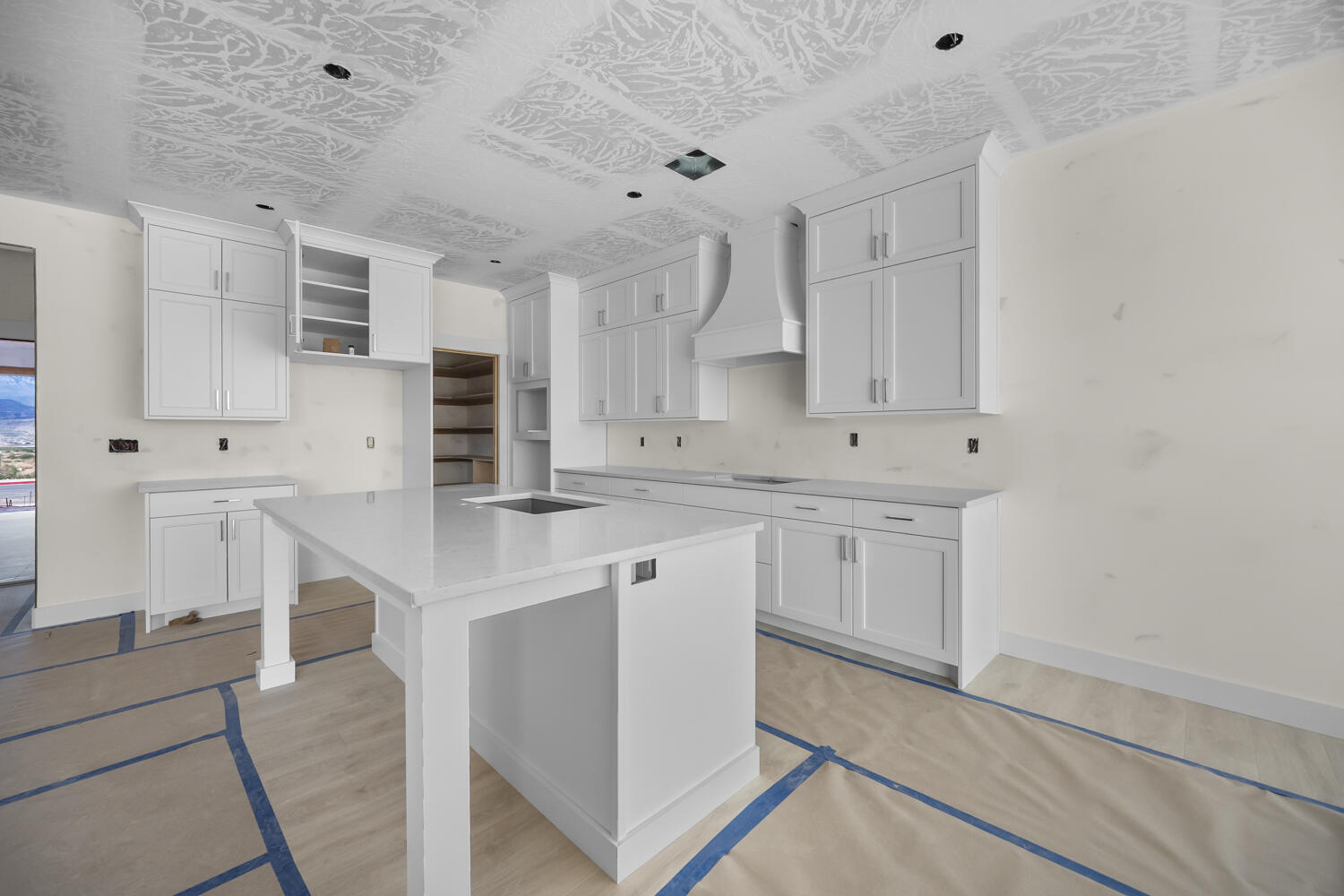 DIXIE HEIGHTS - Residential