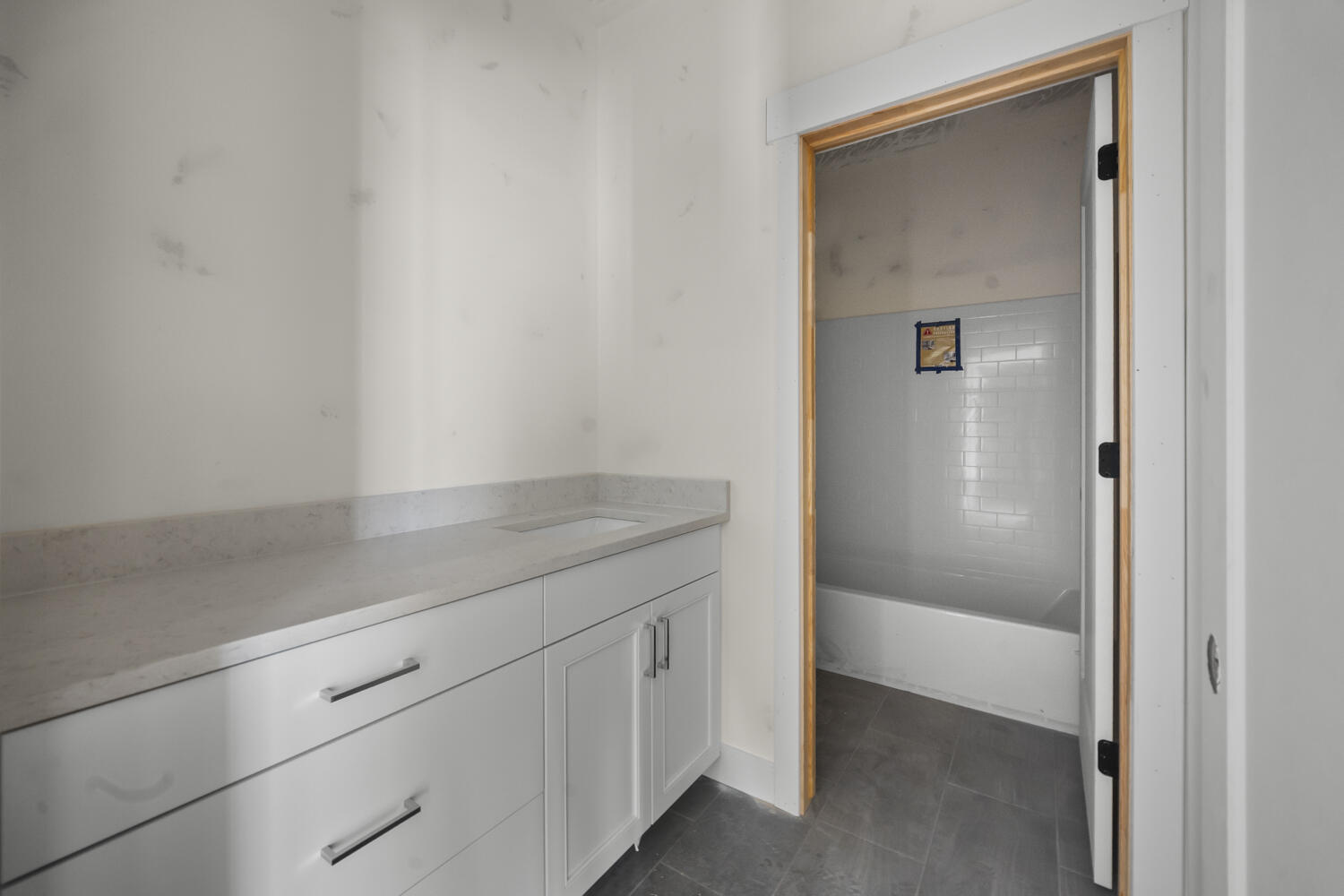 DIXIE HEIGHTS - Residential