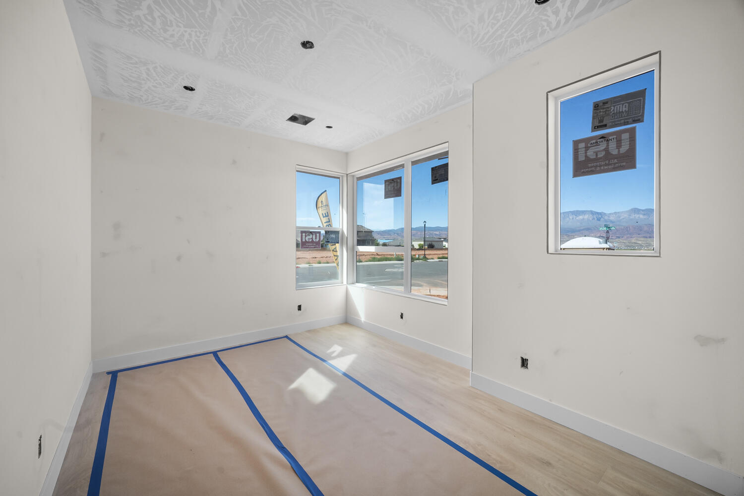 DIXIE HEIGHTS - Residential