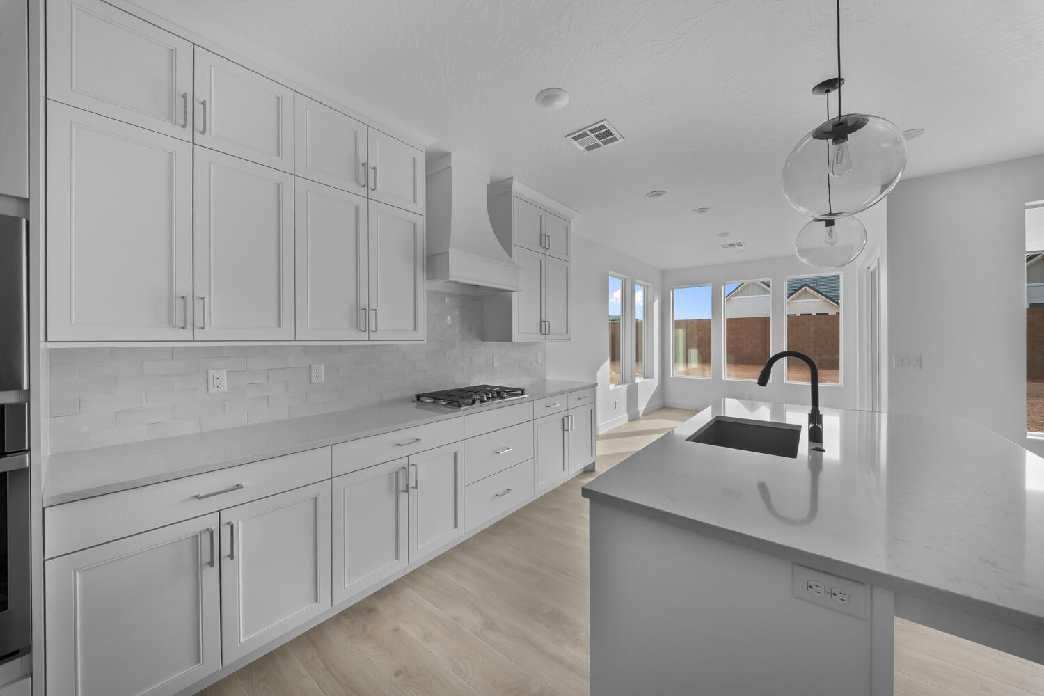 DIXIE HEIGHTS - Residential