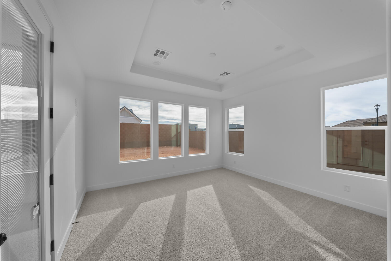 DIXIE HEIGHTS - Residential