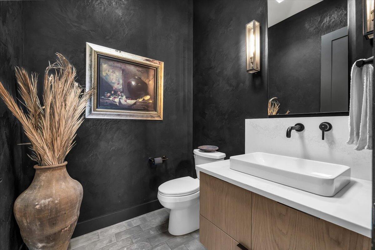 LEDGES OF ST GEORGE - Residential