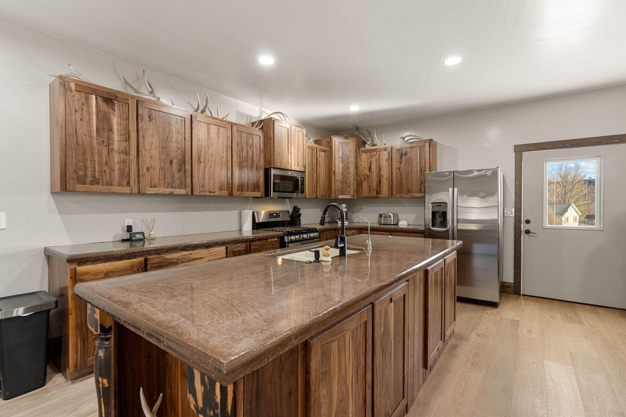 DIAMOND VALLEY ACRES - Residential