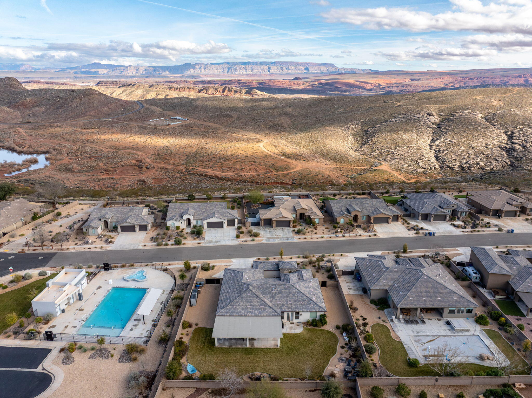 VIEWS AT CORAL CANYON - Residential