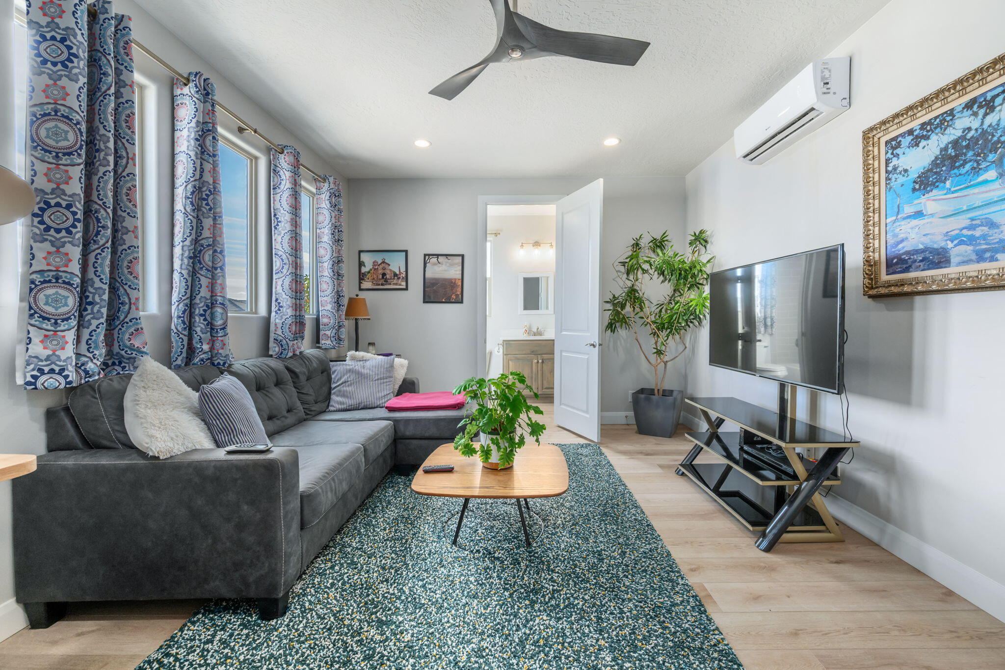 VIEWS AT CORAL CANYON - Residential