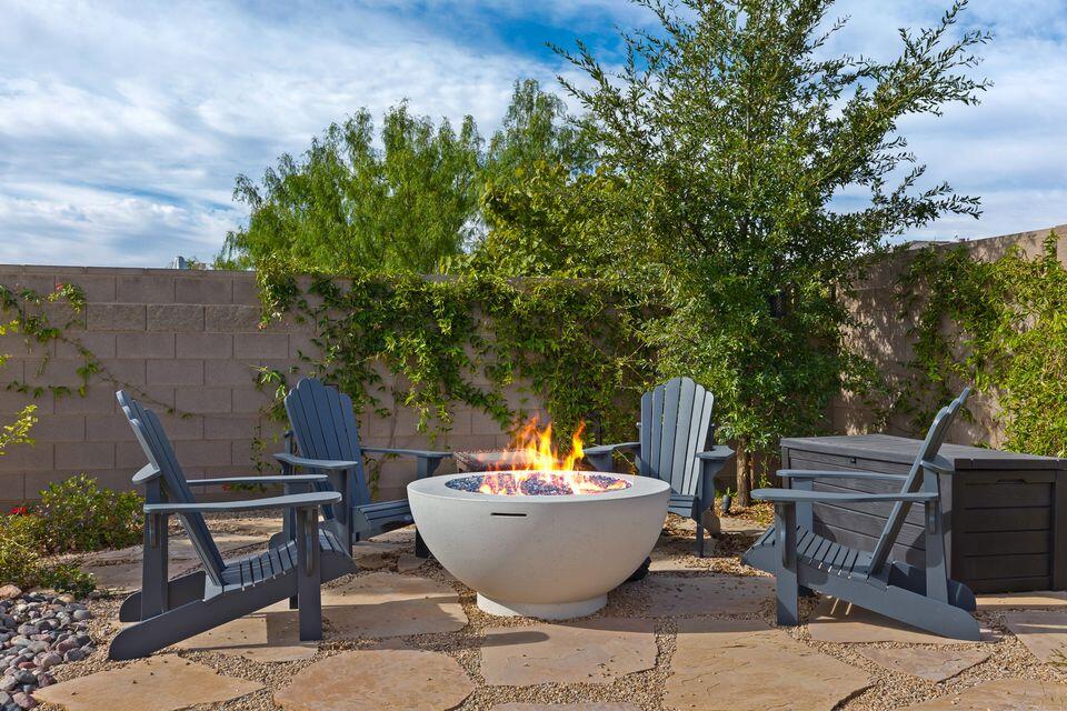 VIEWS AT CORAL CANYON - Residential