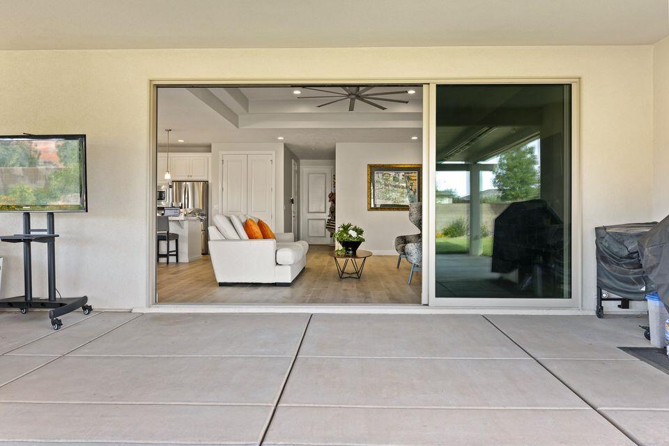 VIEWS AT CORAL CANYON - Residential