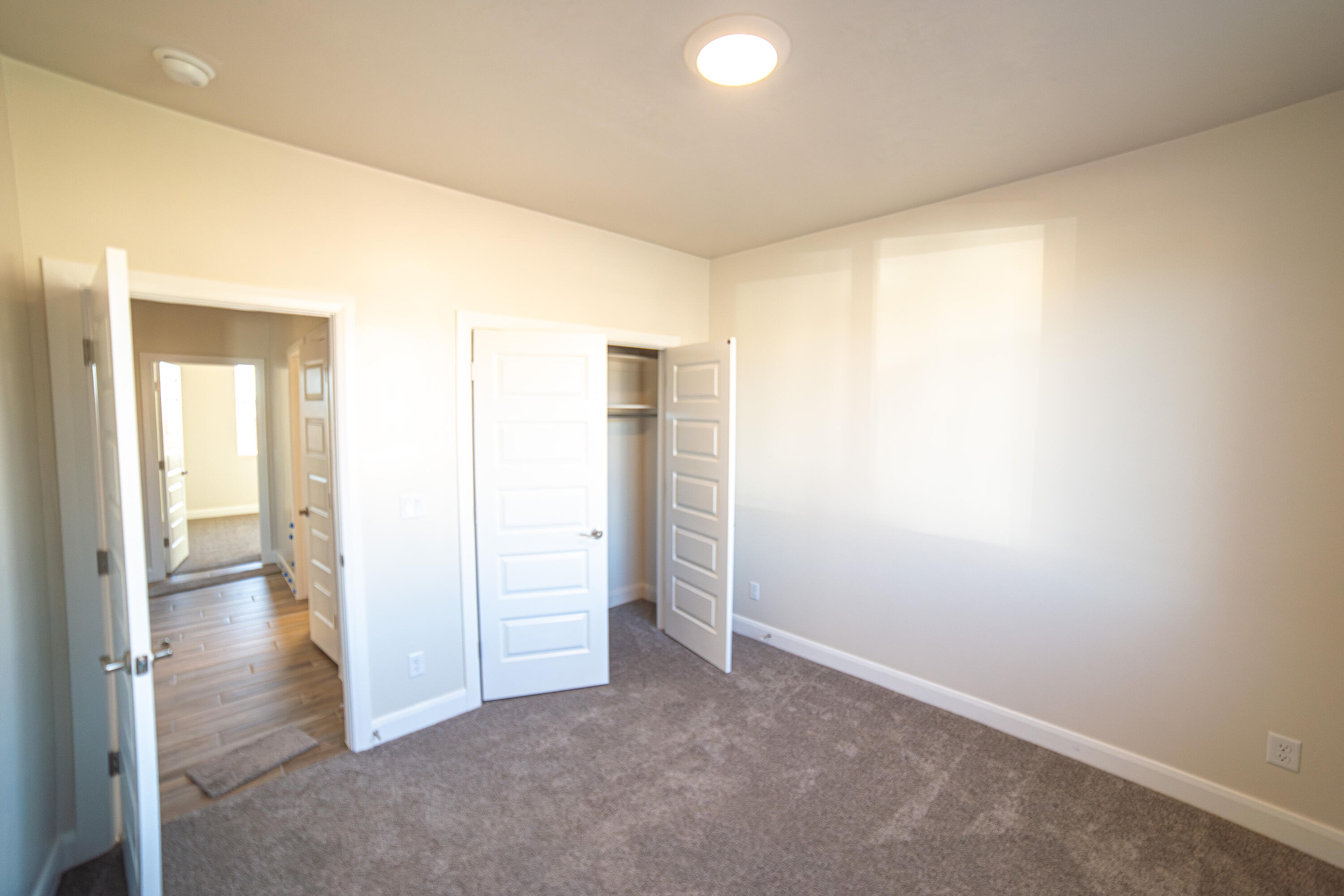 SKY VALLEY - Residential