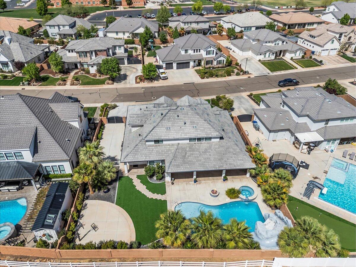 COVE AT LITTLE VALLEY - Residential