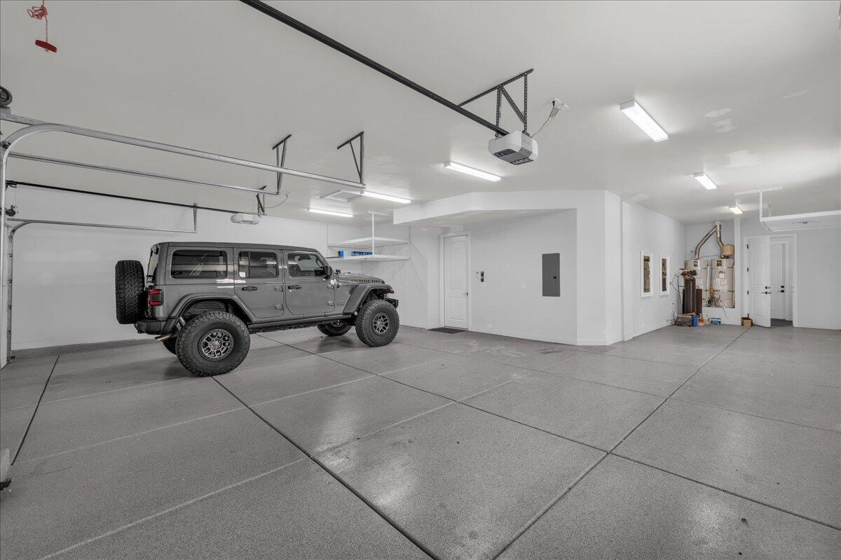 COVE AT LITTLE VALLEY - Residential