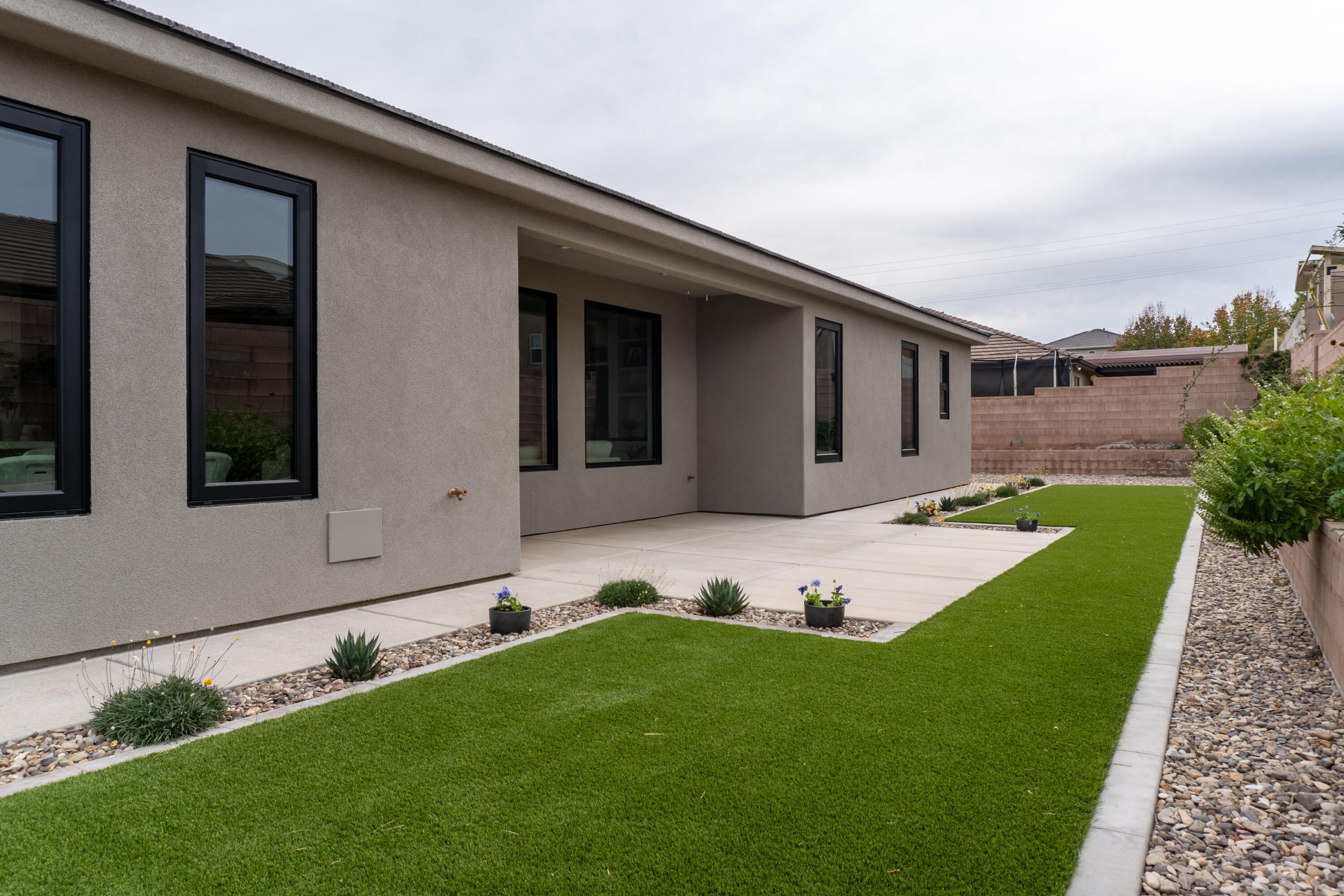 SUNSET RIDGE - Residential