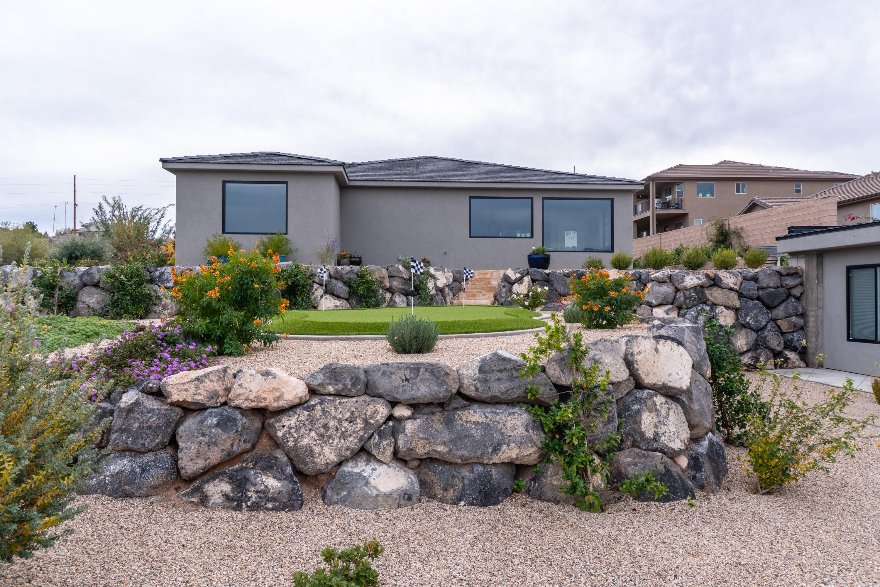 SUNSET RIDGE - Residential