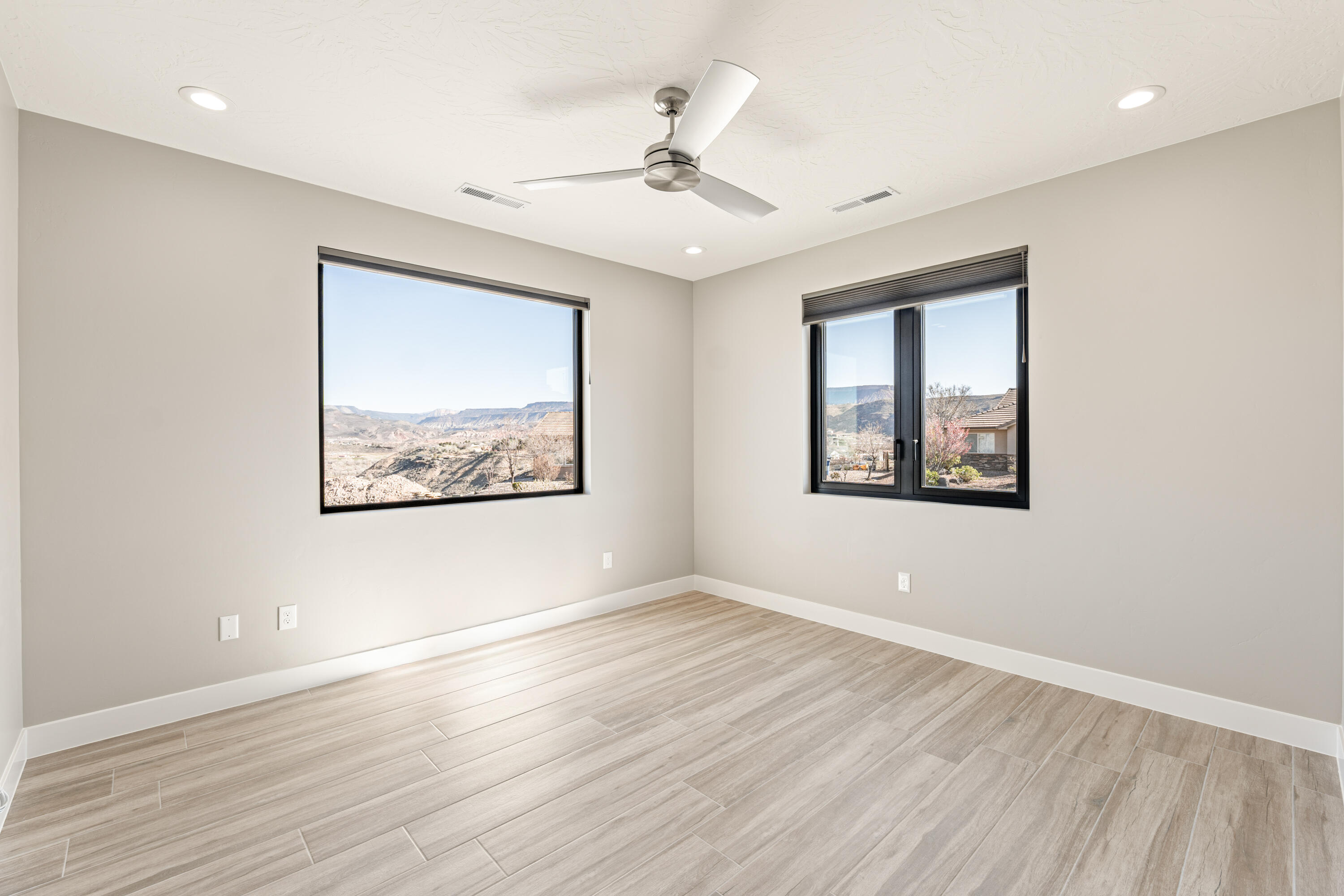 SUNSET RIDGE - Residential