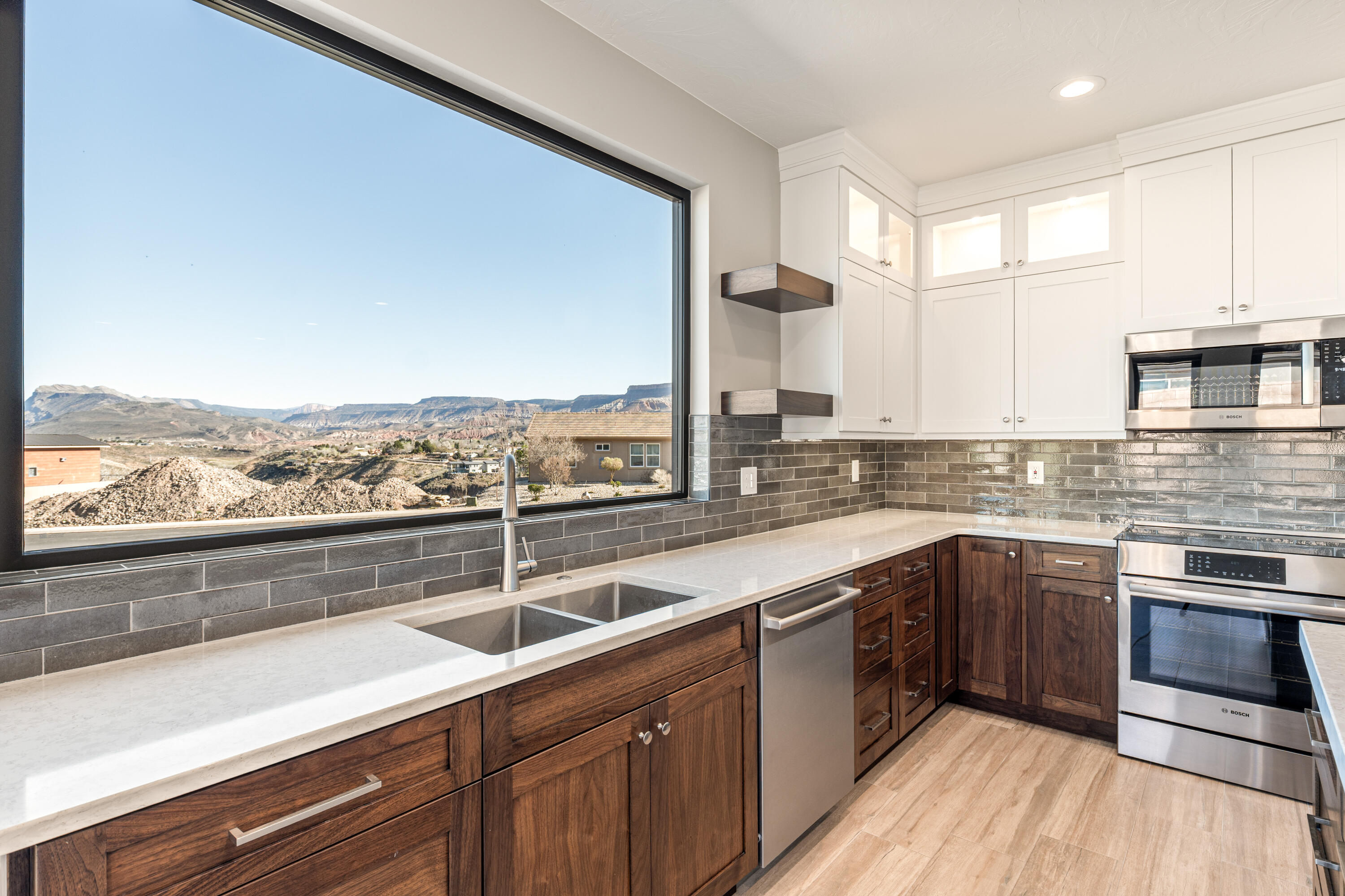 SUNSET RIDGE - Residential