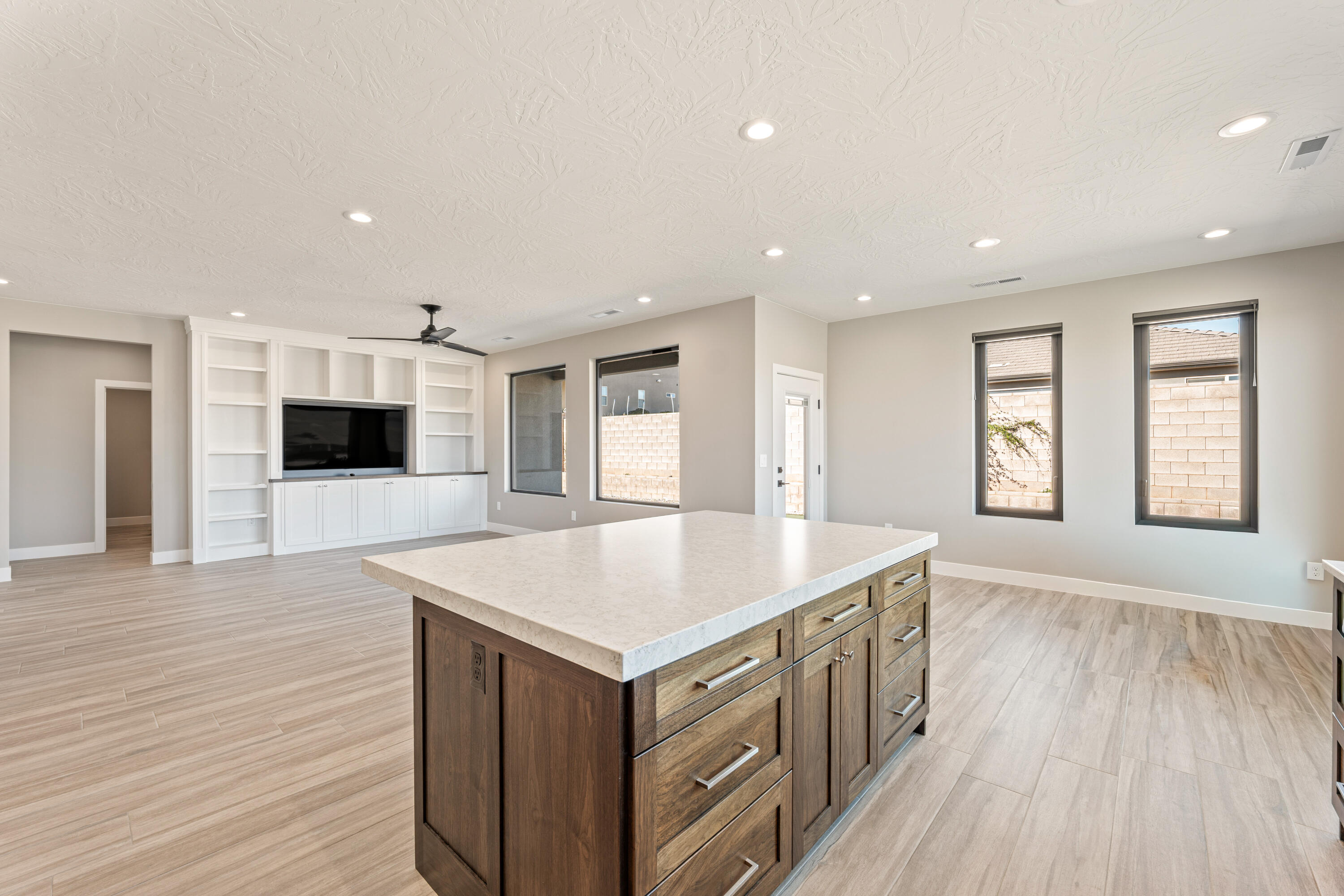 SUNSET RIDGE - Residential