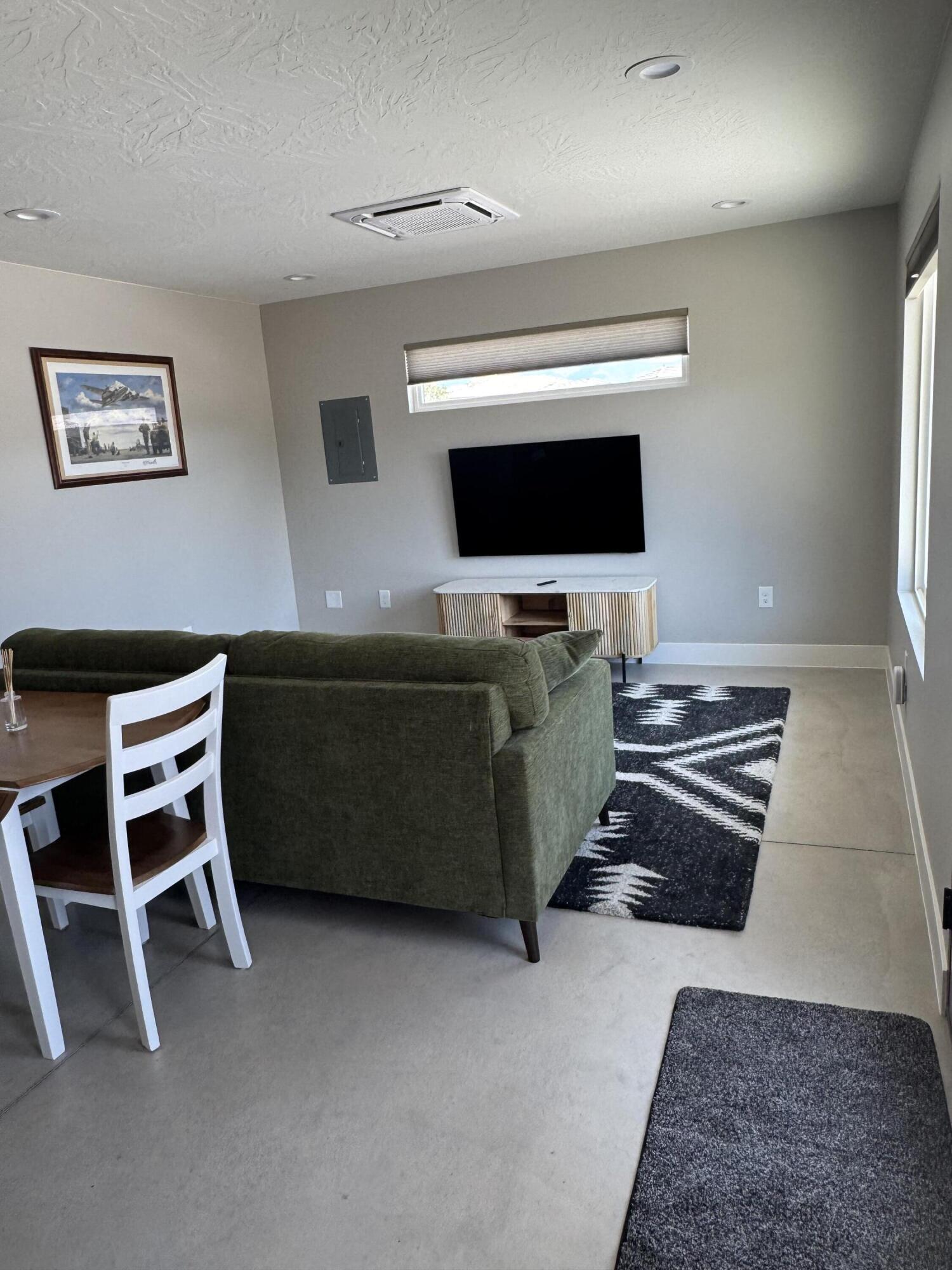 SUNSET RIDGE - Residential