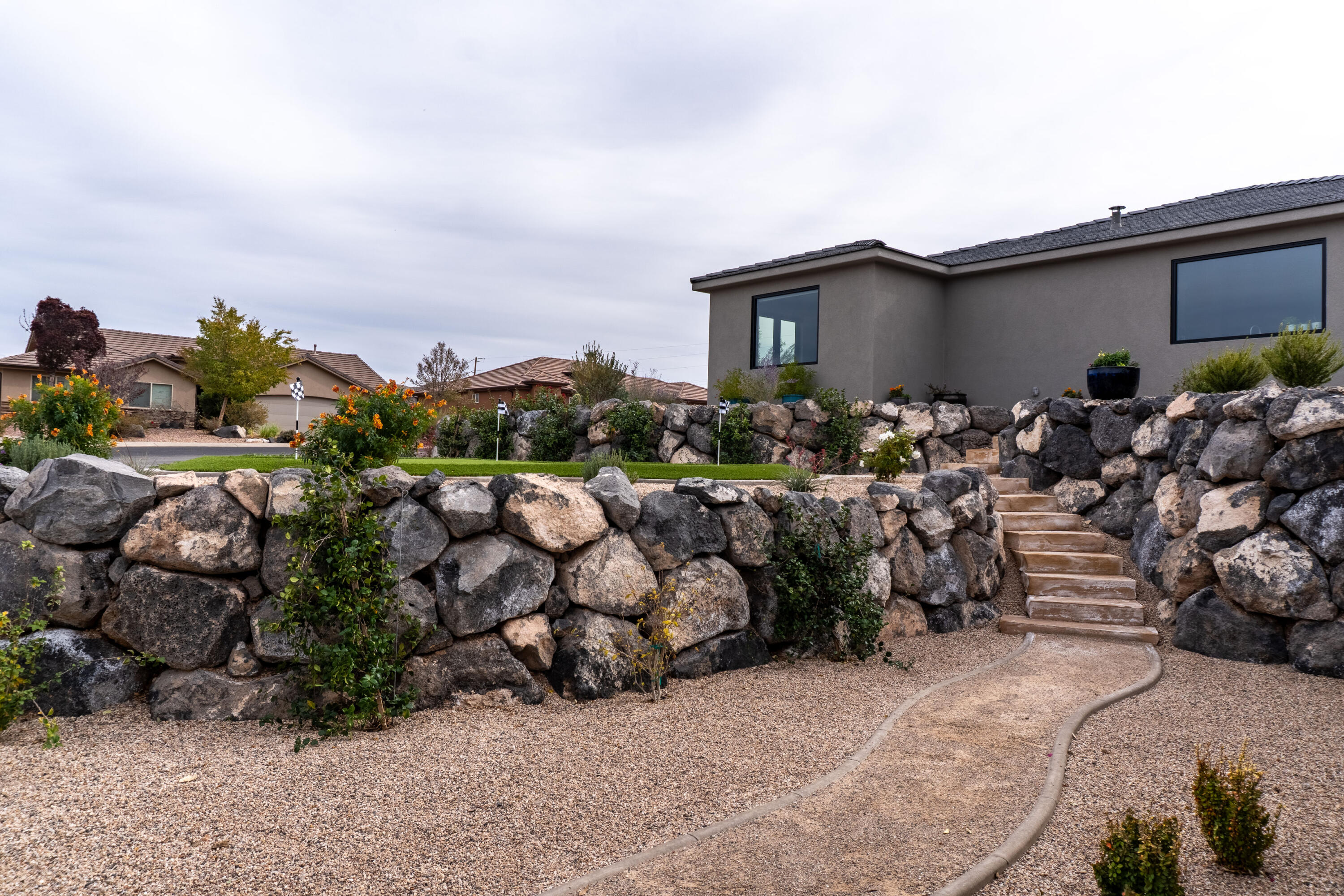 SUNSET RIDGE - Residential