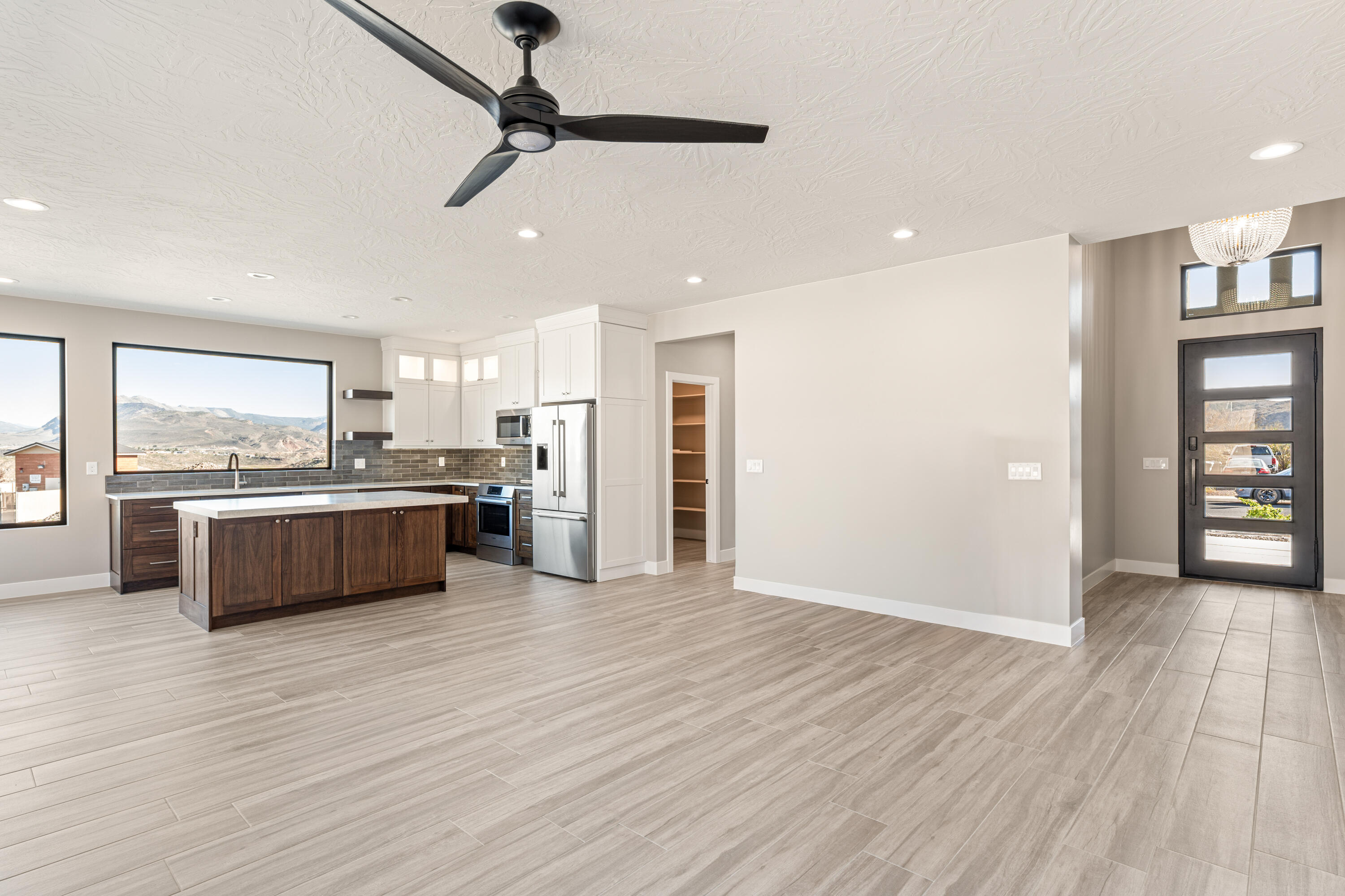 SUNSET RIDGE - Residential