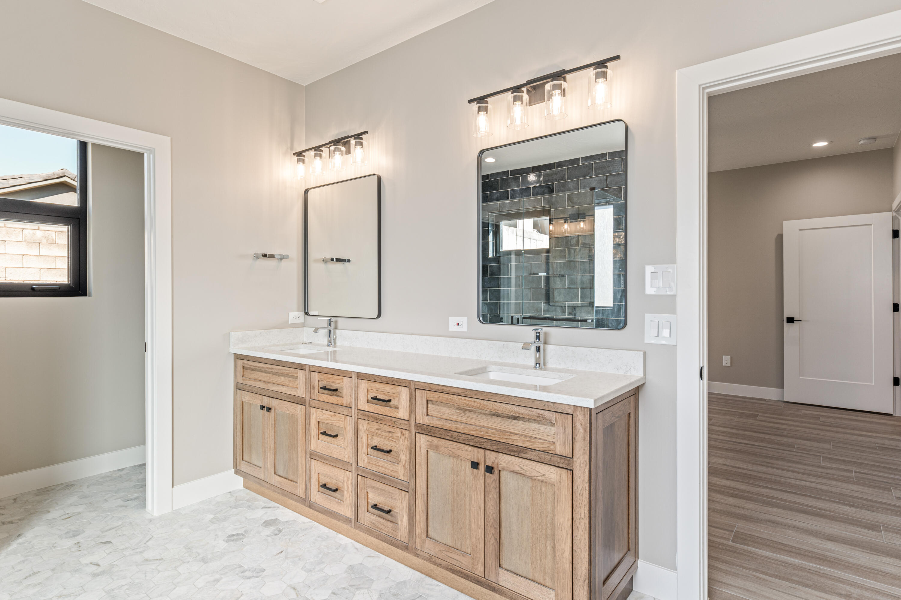 SUNSET RIDGE - Residential