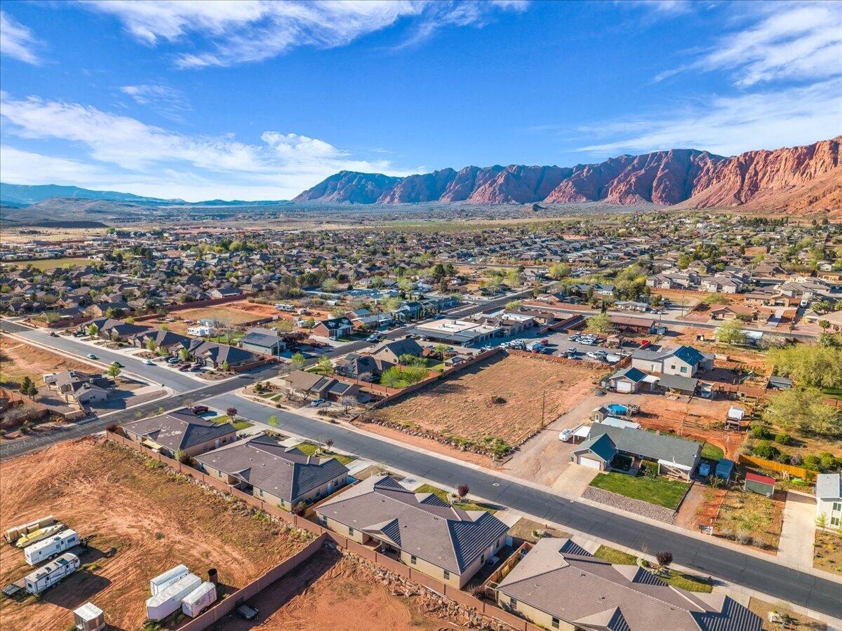 BEST ACRES TOWNHOMES - Residential