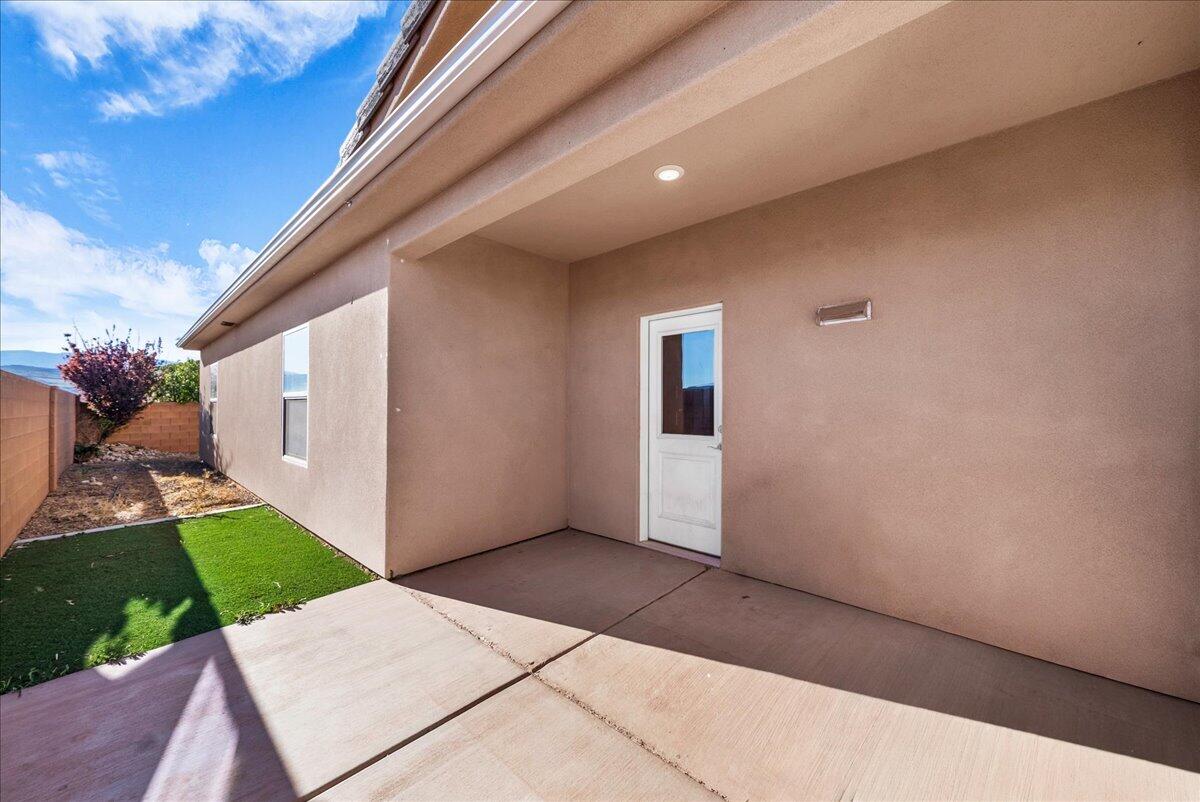 BEST ACRES TOWNHOMES - Residential