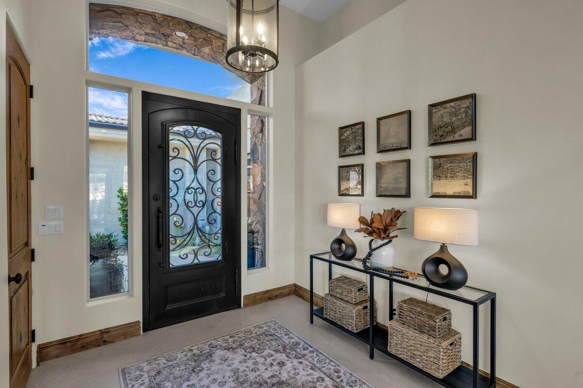 STONE CLIFF - Residential