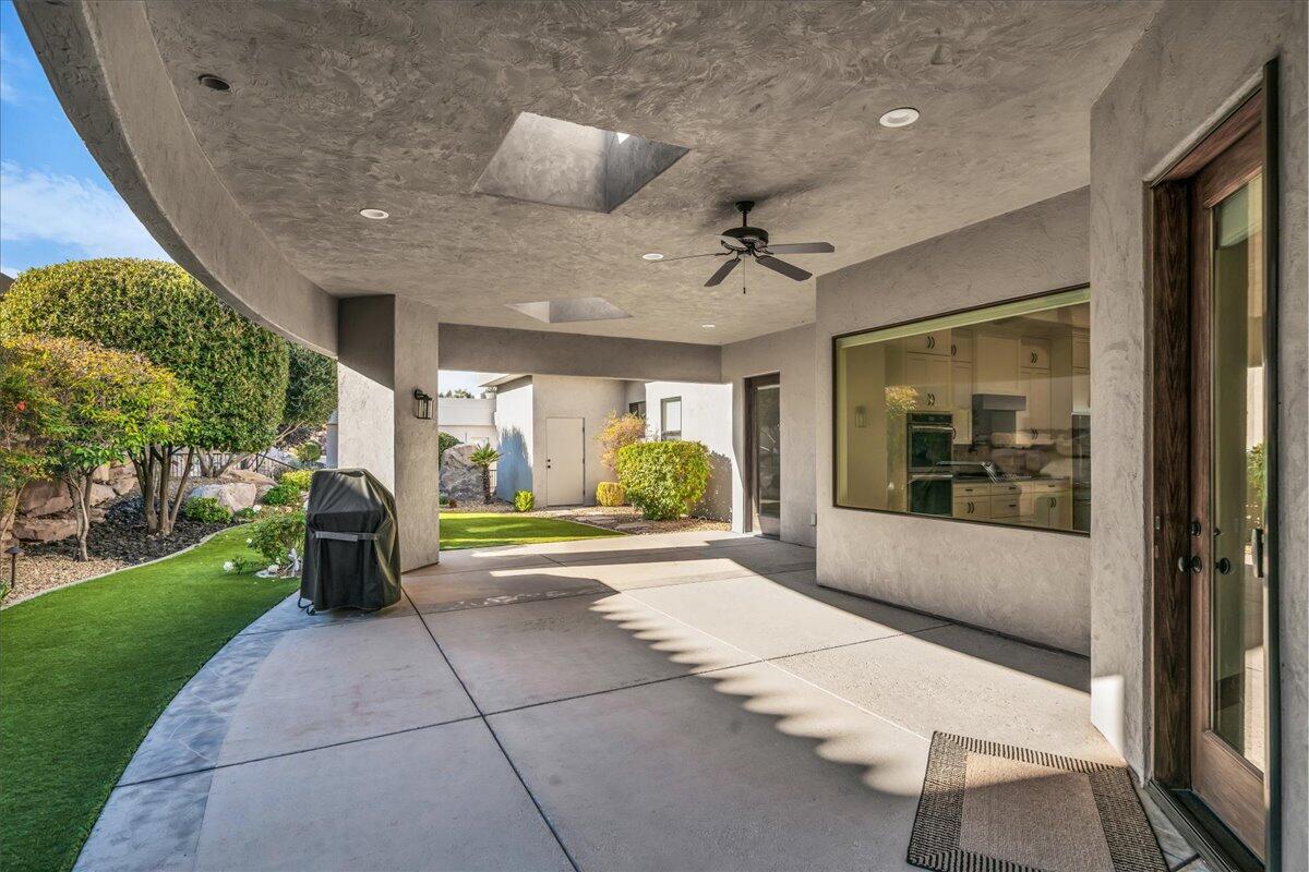 STONE CLIFF - Residential