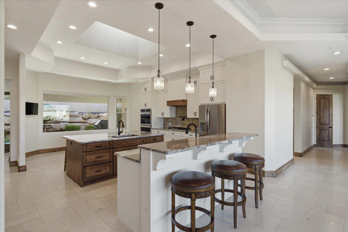 STONE CLIFF - Residential