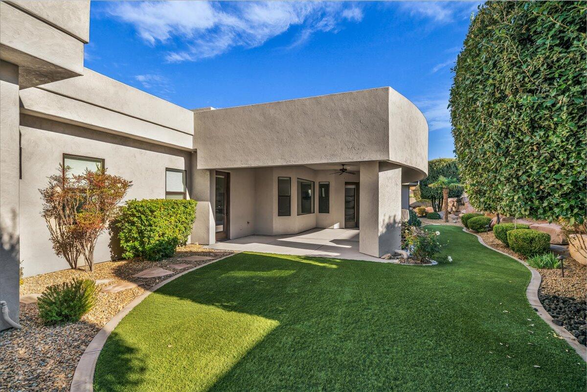 STONE CLIFF - Residential