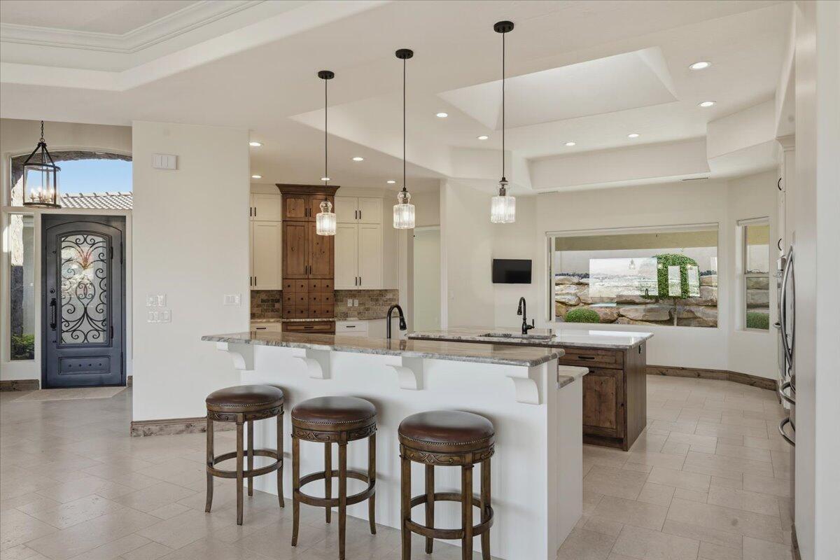 STONE CLIFF - Residential