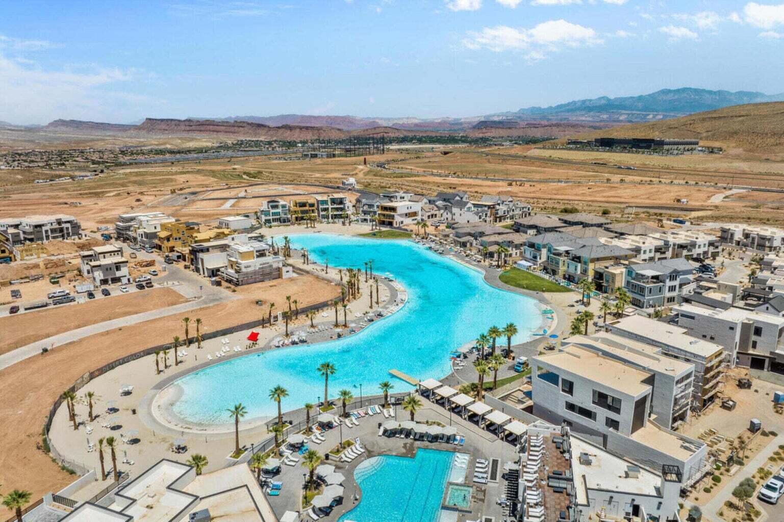 DESERT COLOR RESORT - Residential
