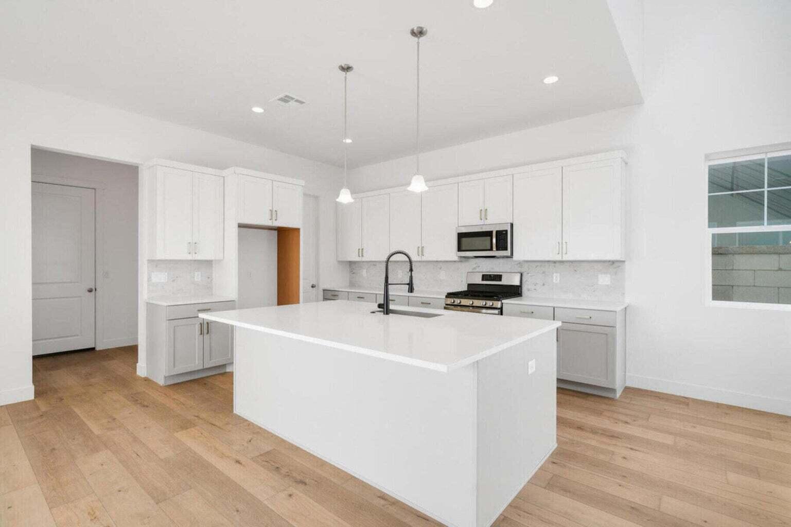 DESERT COLOR RESORT - Residential