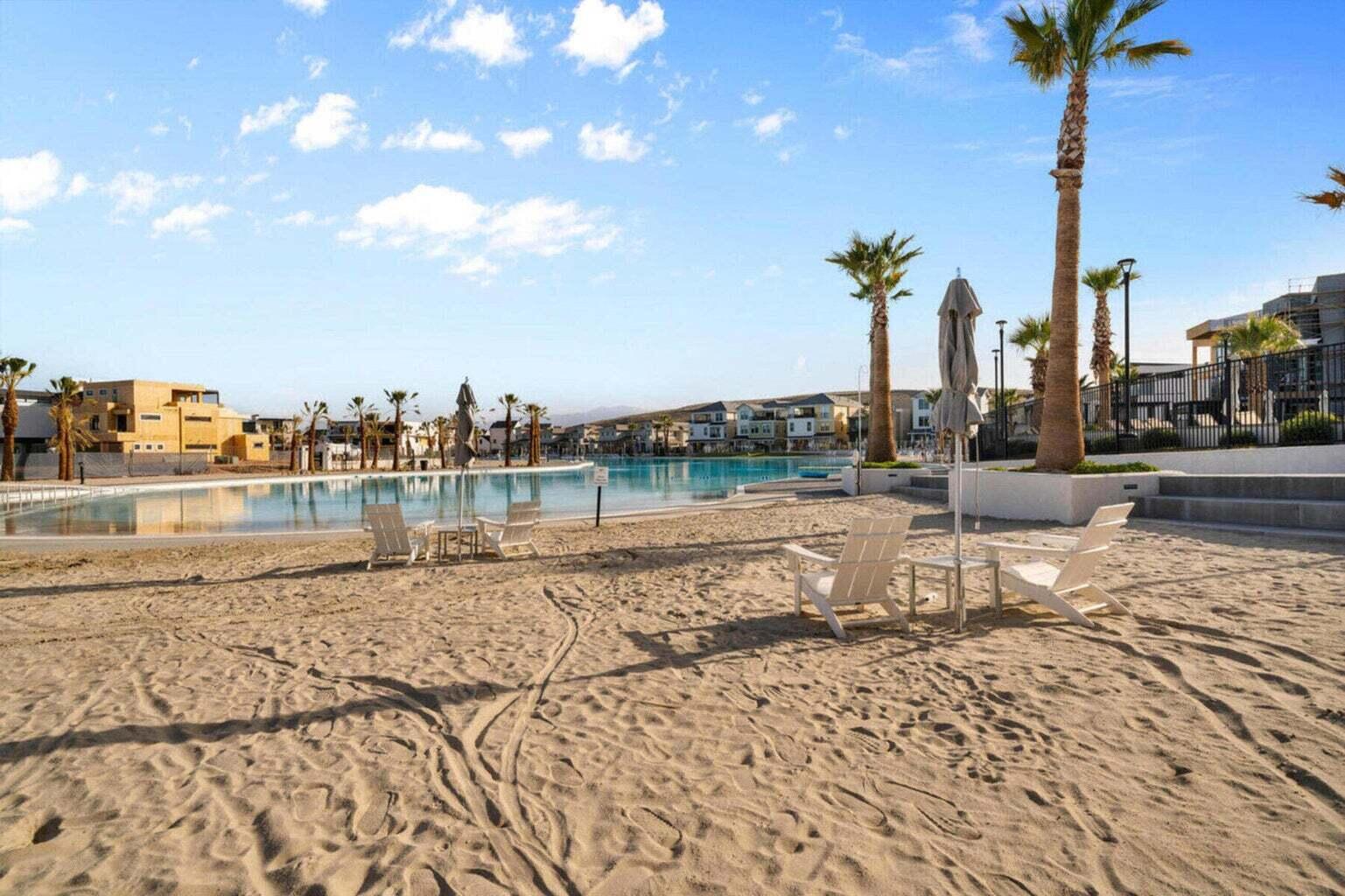 DESERT COLOR RESORT - Residential