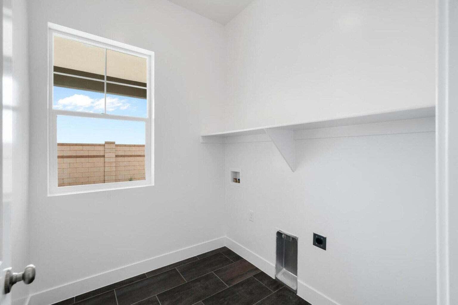 DESERT COLOR RESORT - Residential