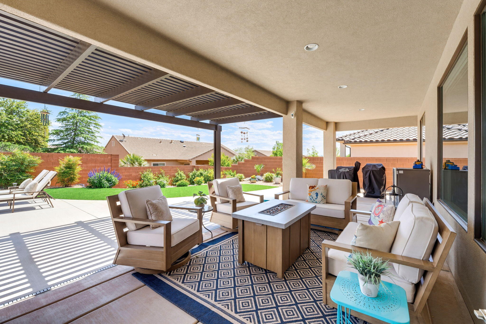 SANTARRA ESTATES - Residential