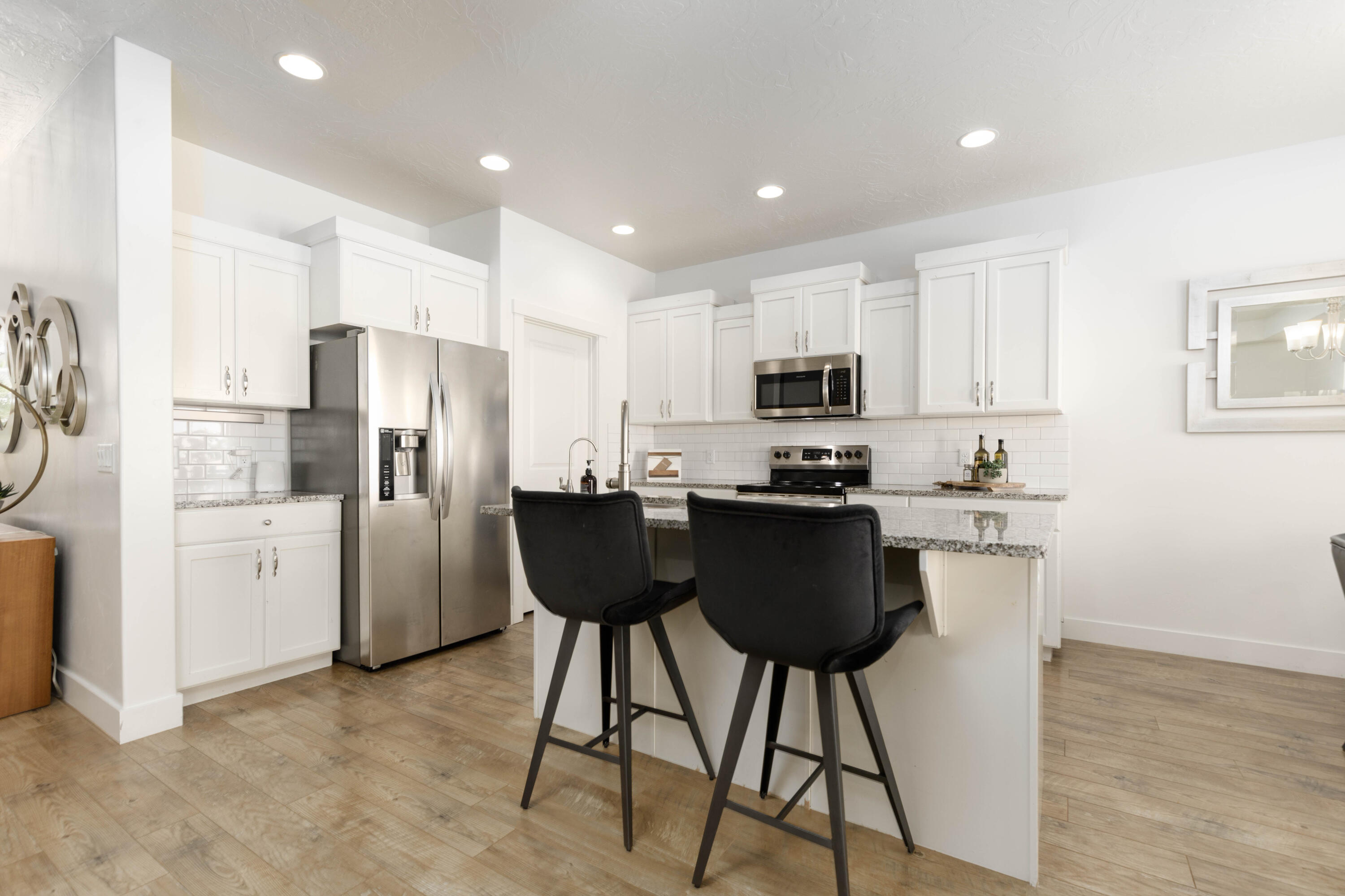 SEQUOIA ESTATES - Residential