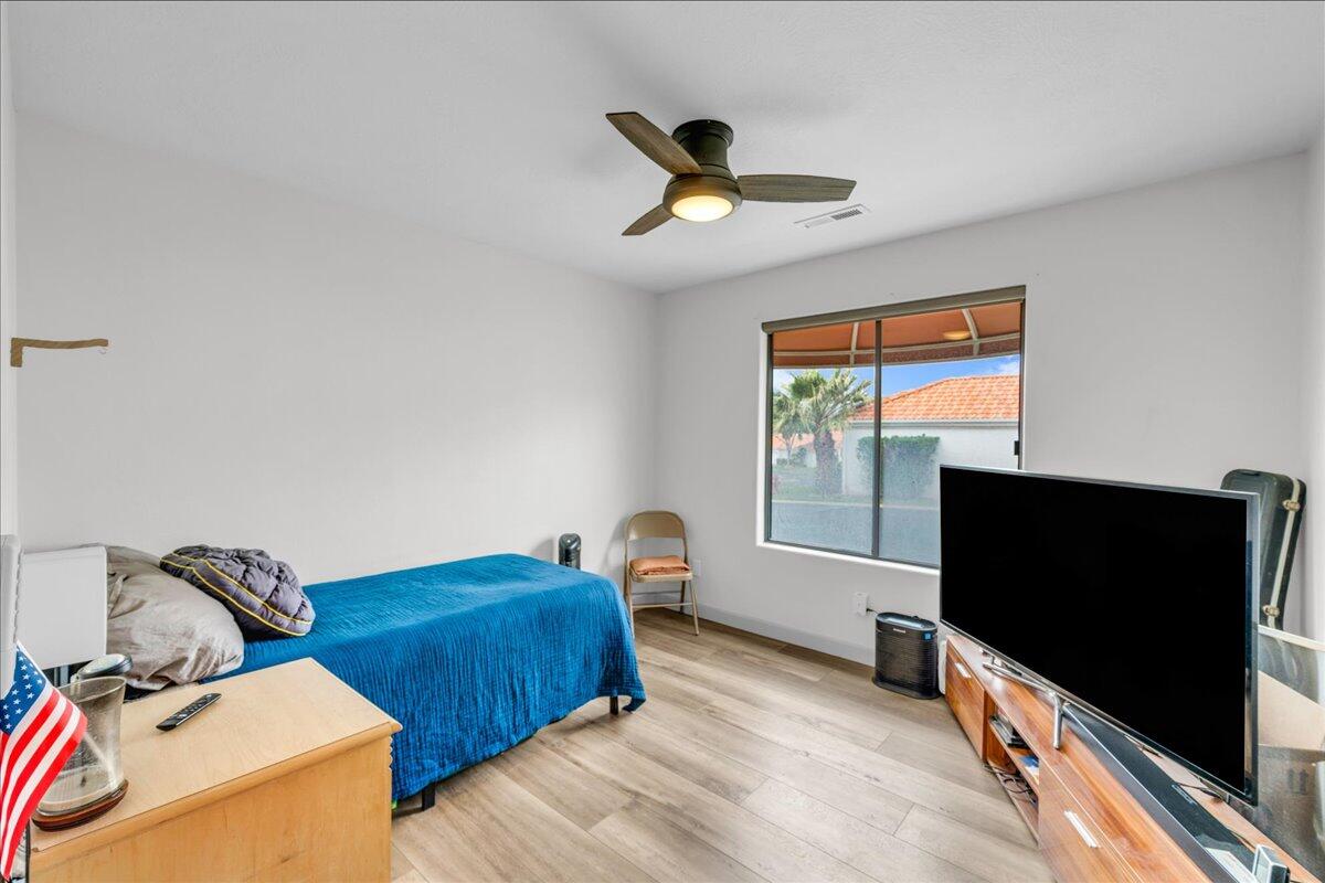 VISTA DEL SOL TOWNHOMES - Residential