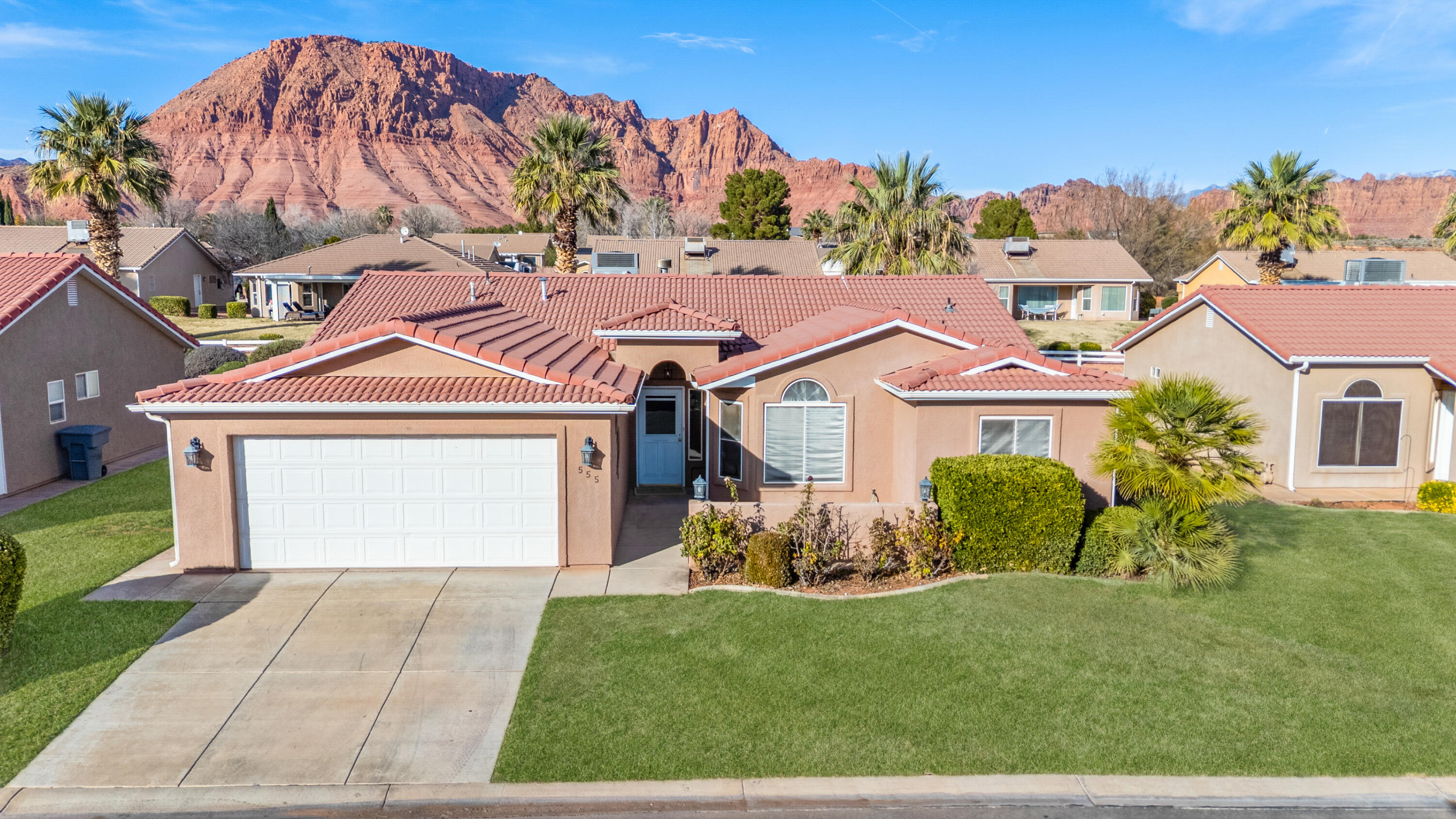 PADRE LAKES TOWNHOMES - Residential