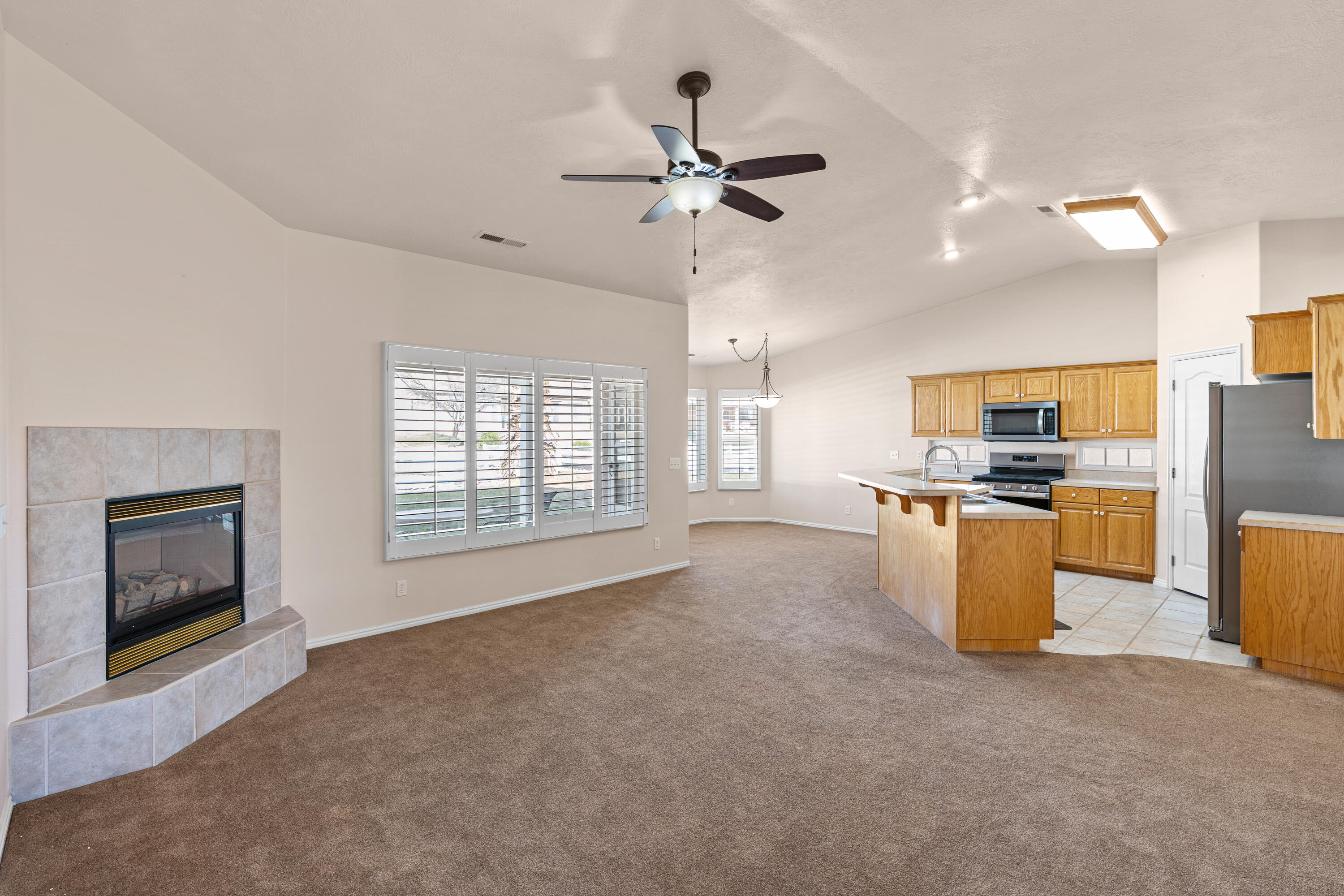 PADRE LAKES TOWNHOMES - Residential