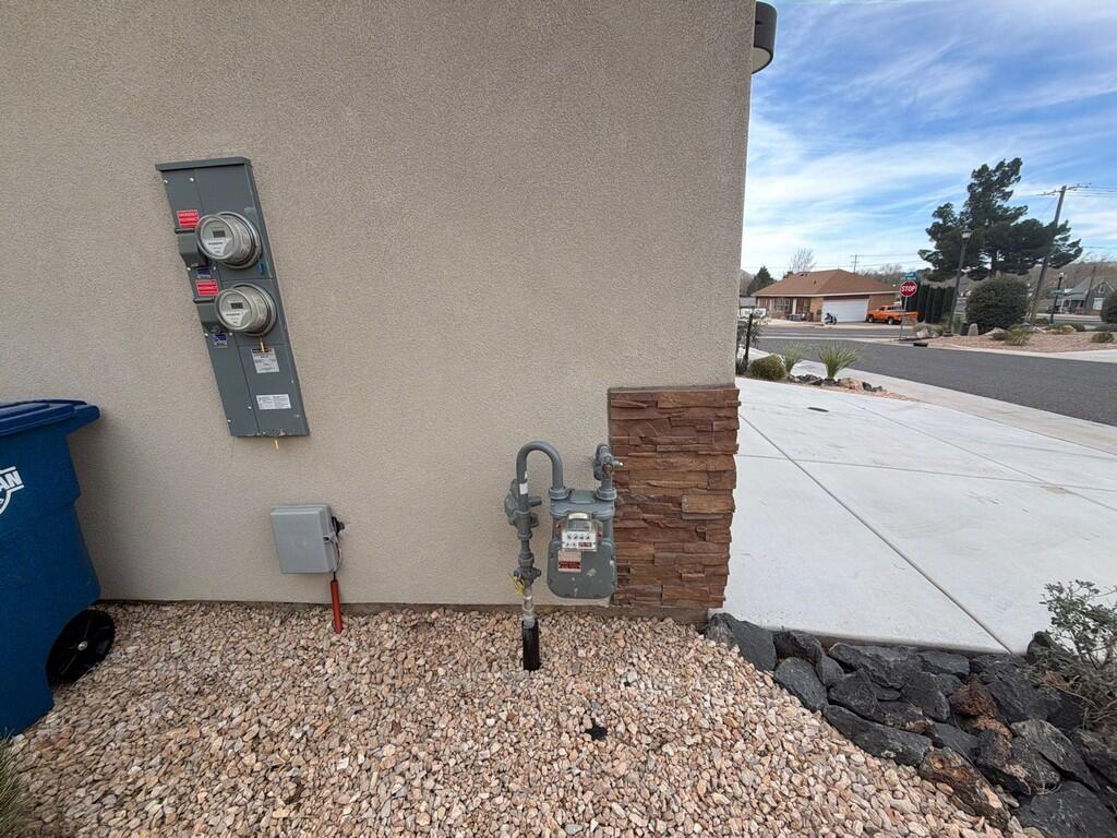 SILVER SAGE - Residential