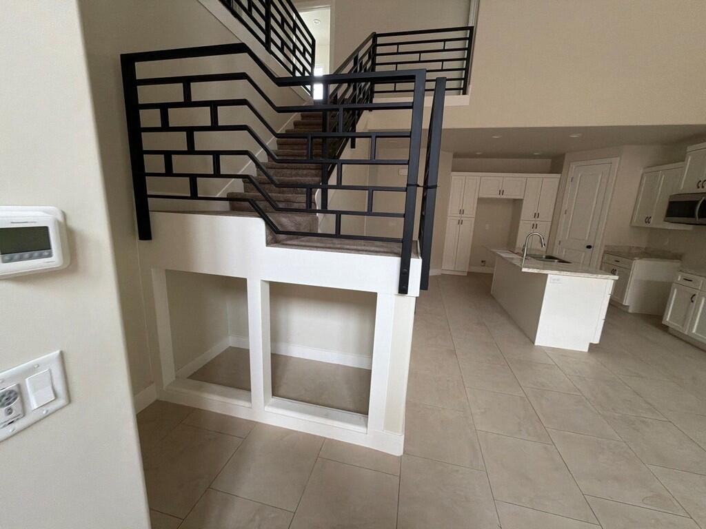 SILVER SAGE - Residential