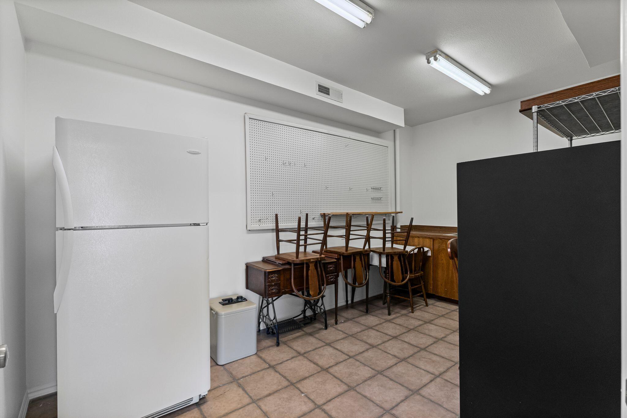 BLOOMINGTON HILLS - Residential