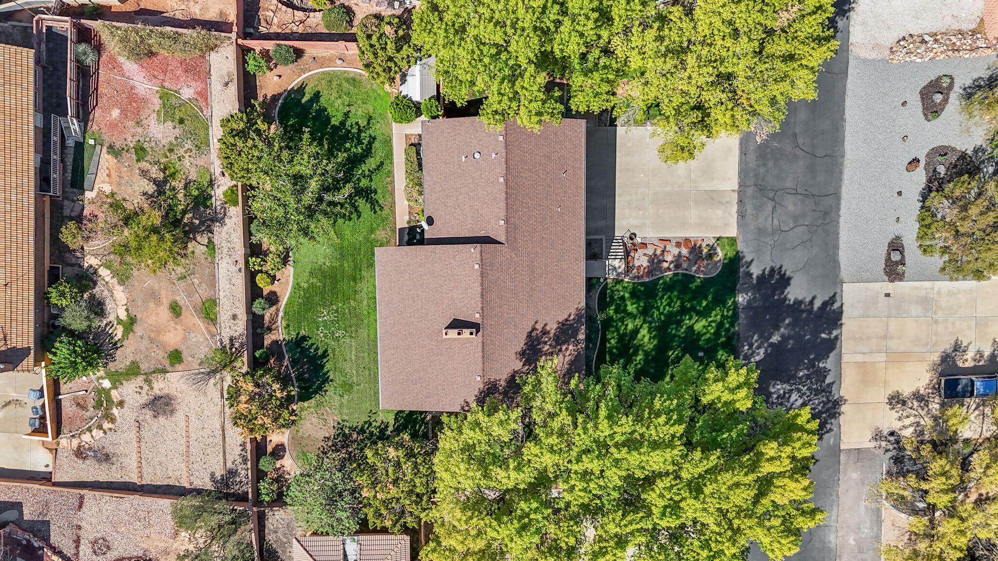 BLOOMINGTON HILLS - Residential