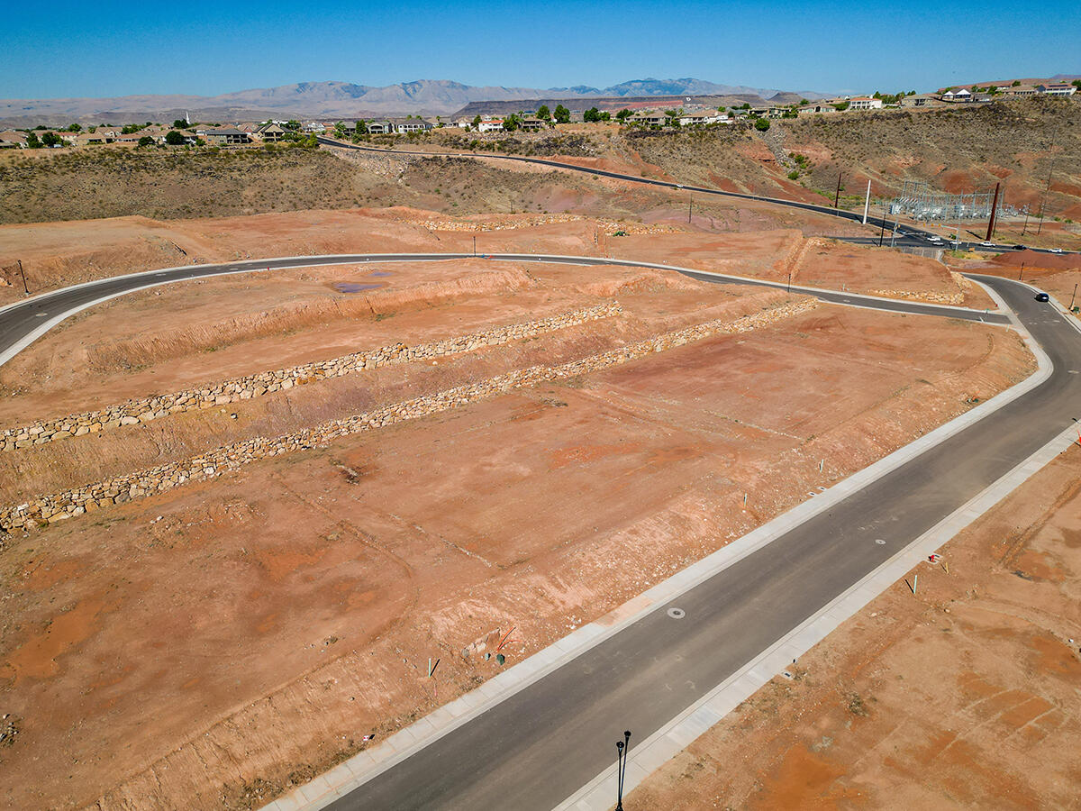 KNETTAS KNOLL SUB - Land