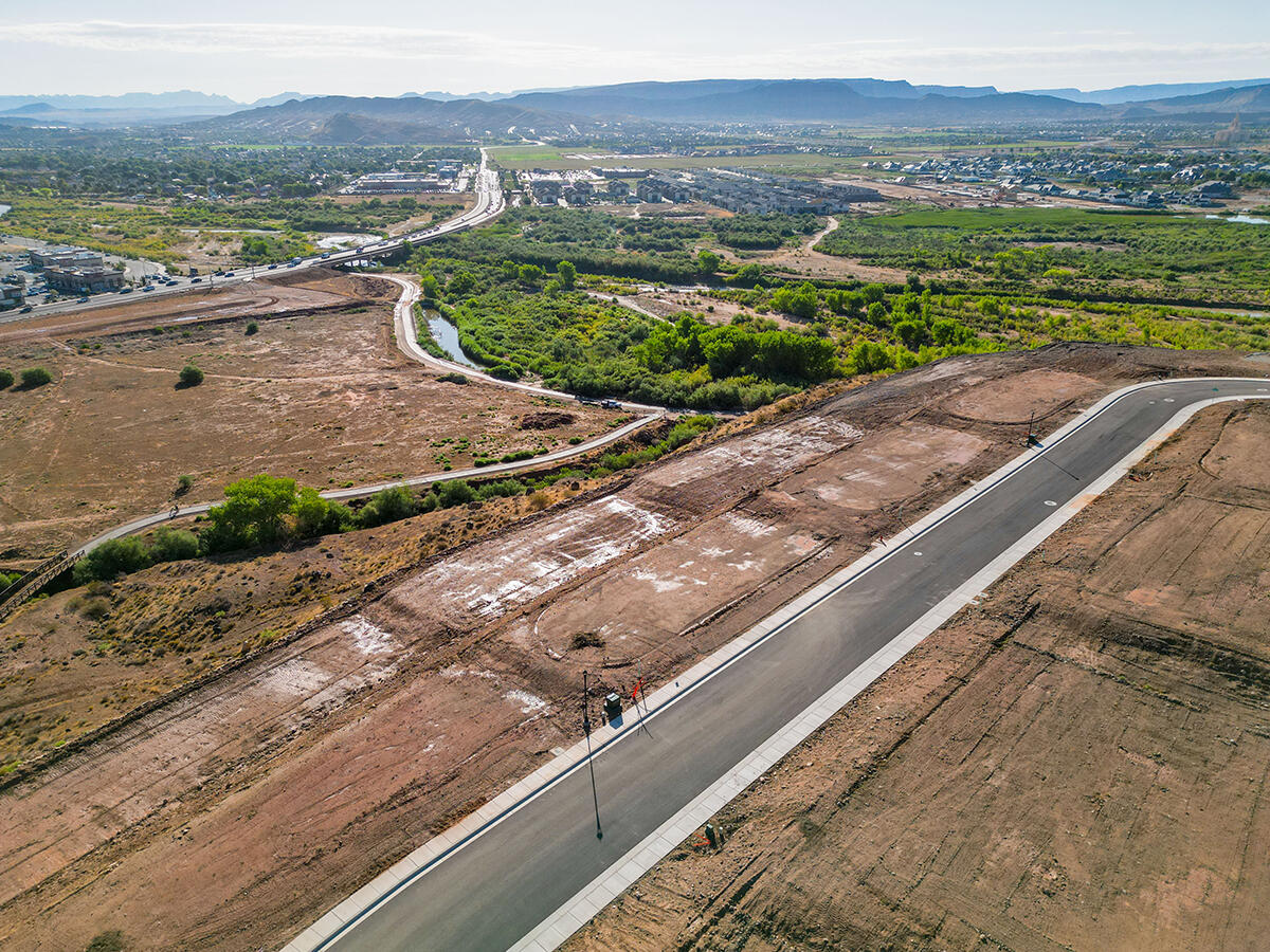 KNETTAS KNOLL SUB - Land