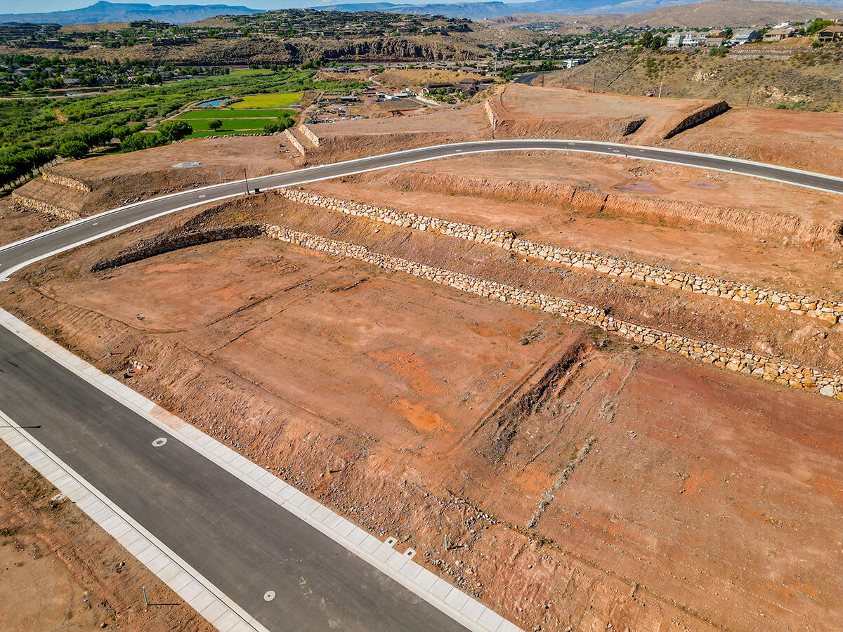 KNETTAS KNOLL SUB - Land