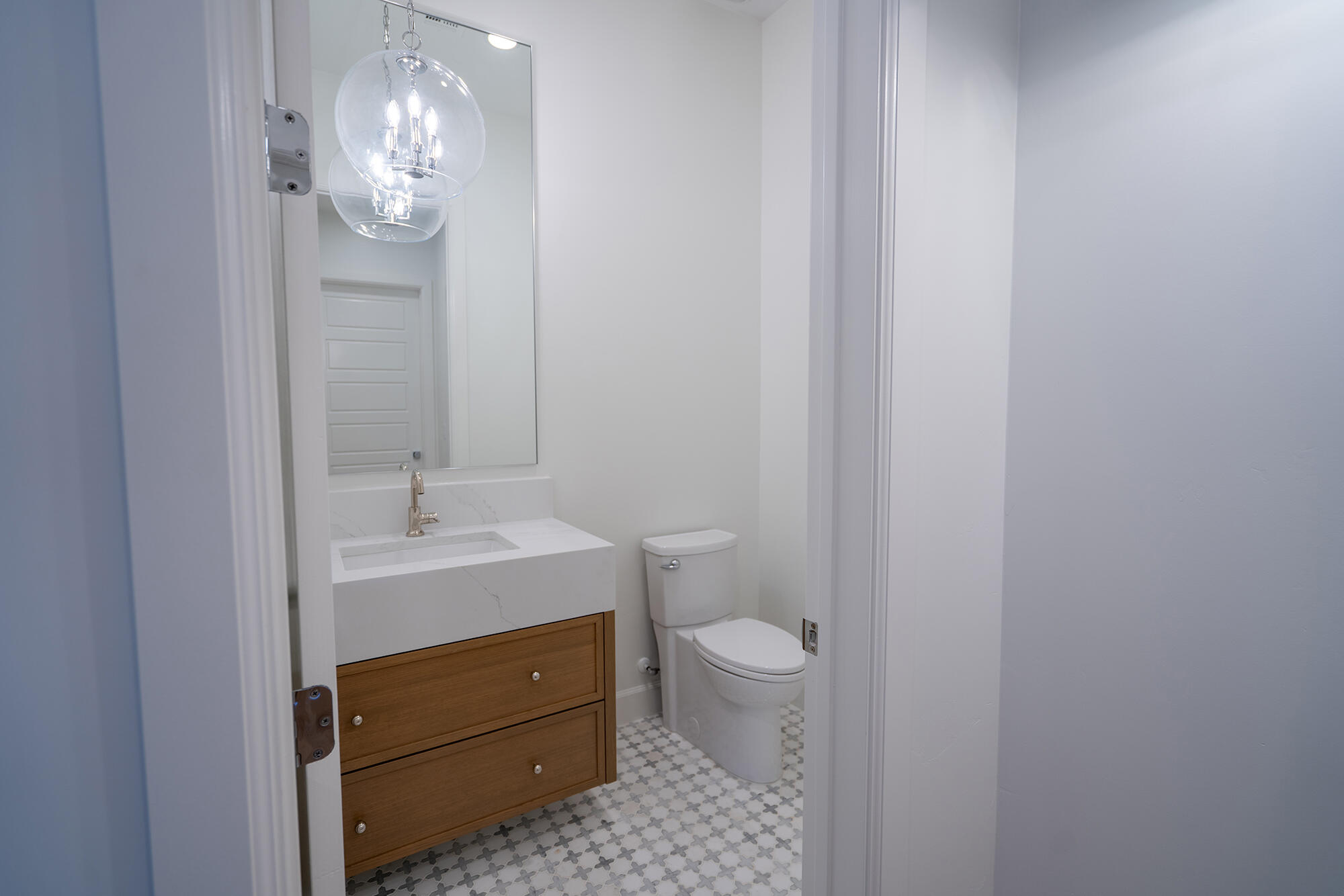 TEAKWOOD - Residential