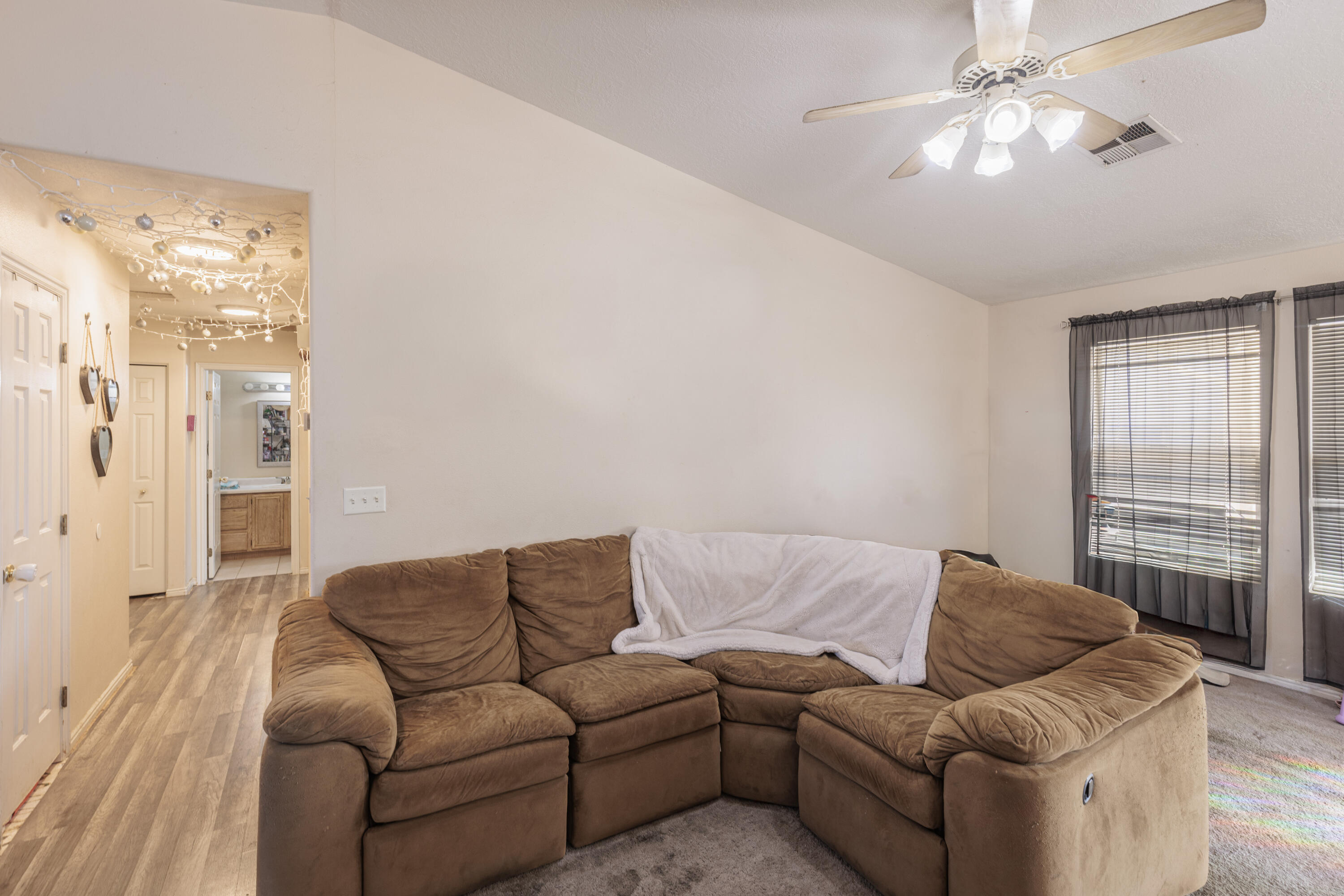 HILLSIDE TERRACE - Residential