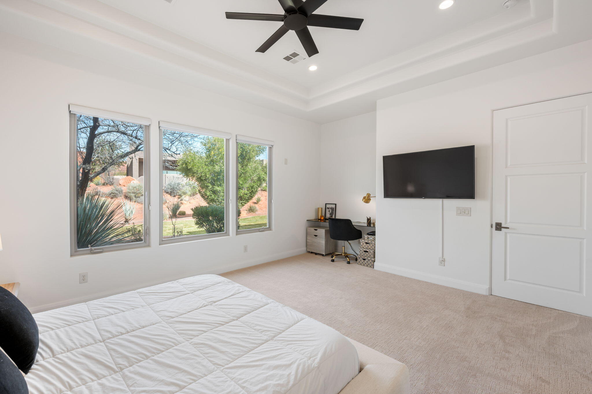 TOROWEAP AT ENTRADA - Residential